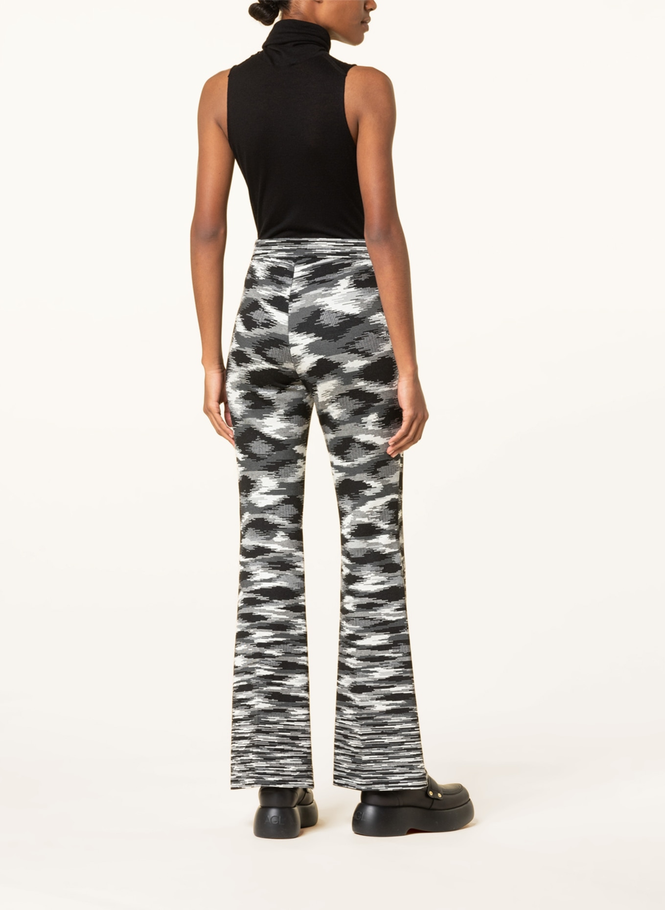 MAC DAYDREAM Bootcut trousers ZOOM, Color: BLACK/ WHITE (Image 3)