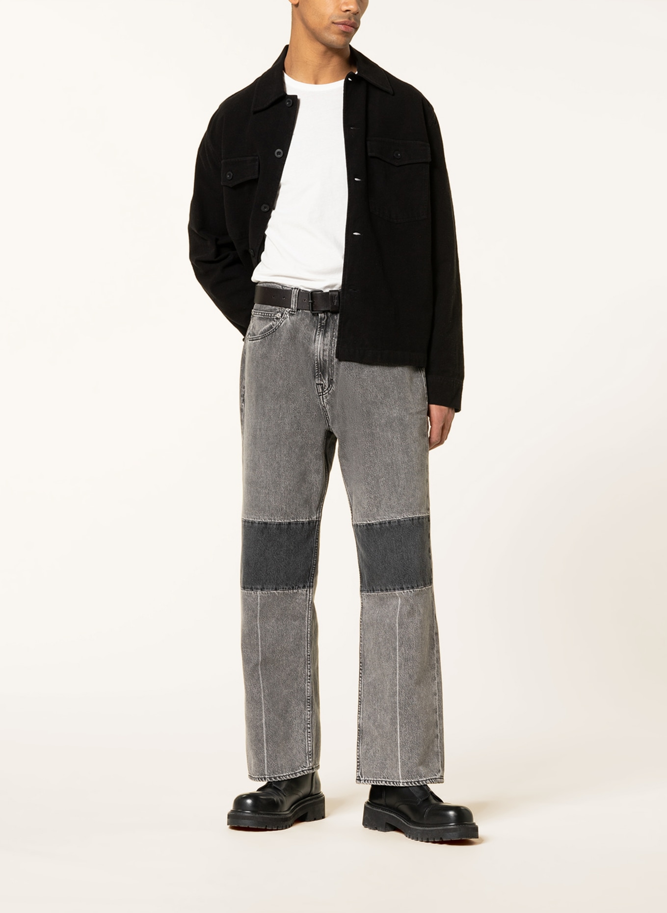 OUR LEGACY Jeans Tapered Fit, Farbe: BLACK AND GREY (Bild 2)