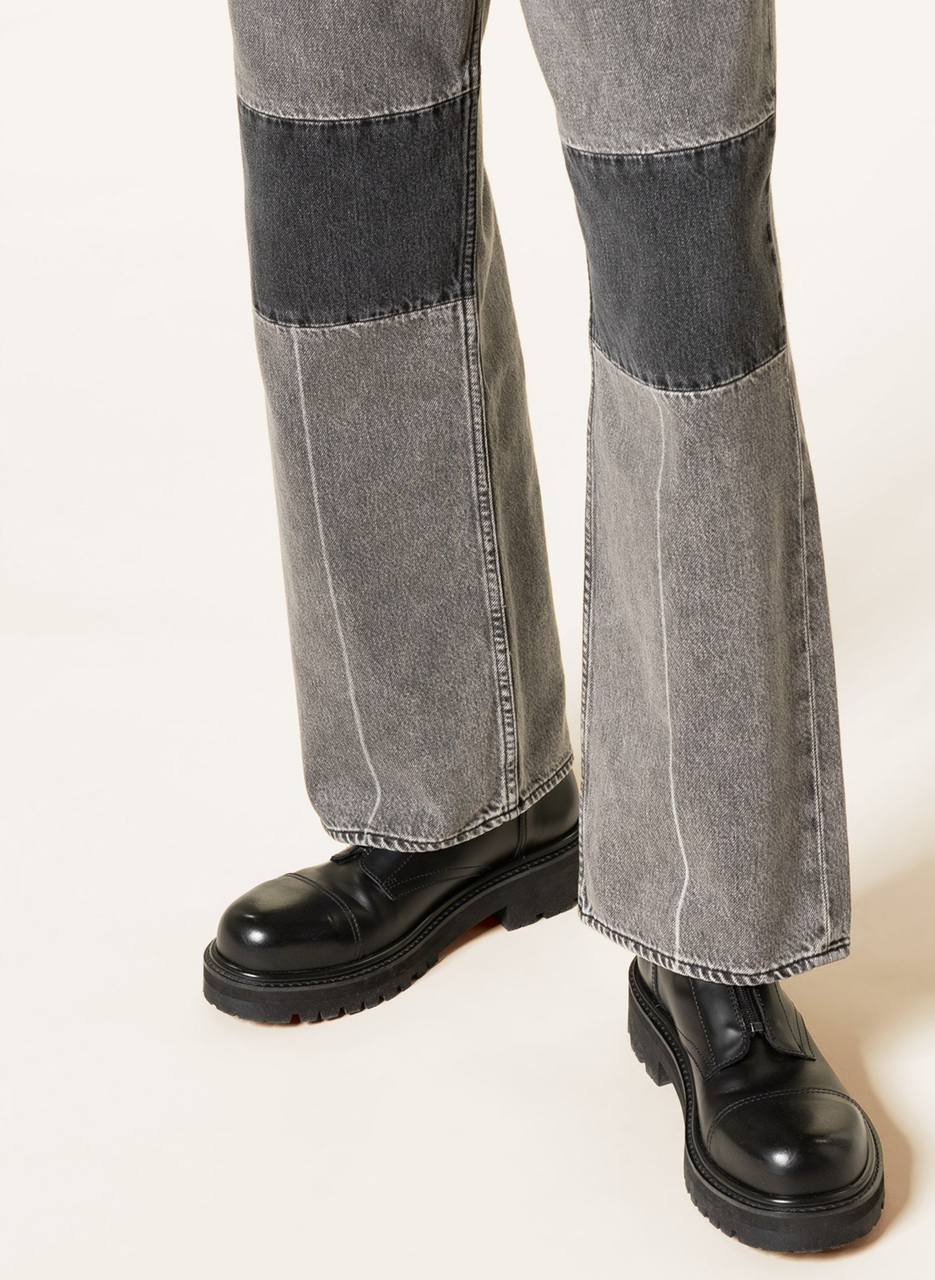 OUR LEGACY Jeans Tapered Fit, Farbe: BLACK AND GREY (Bild 5)