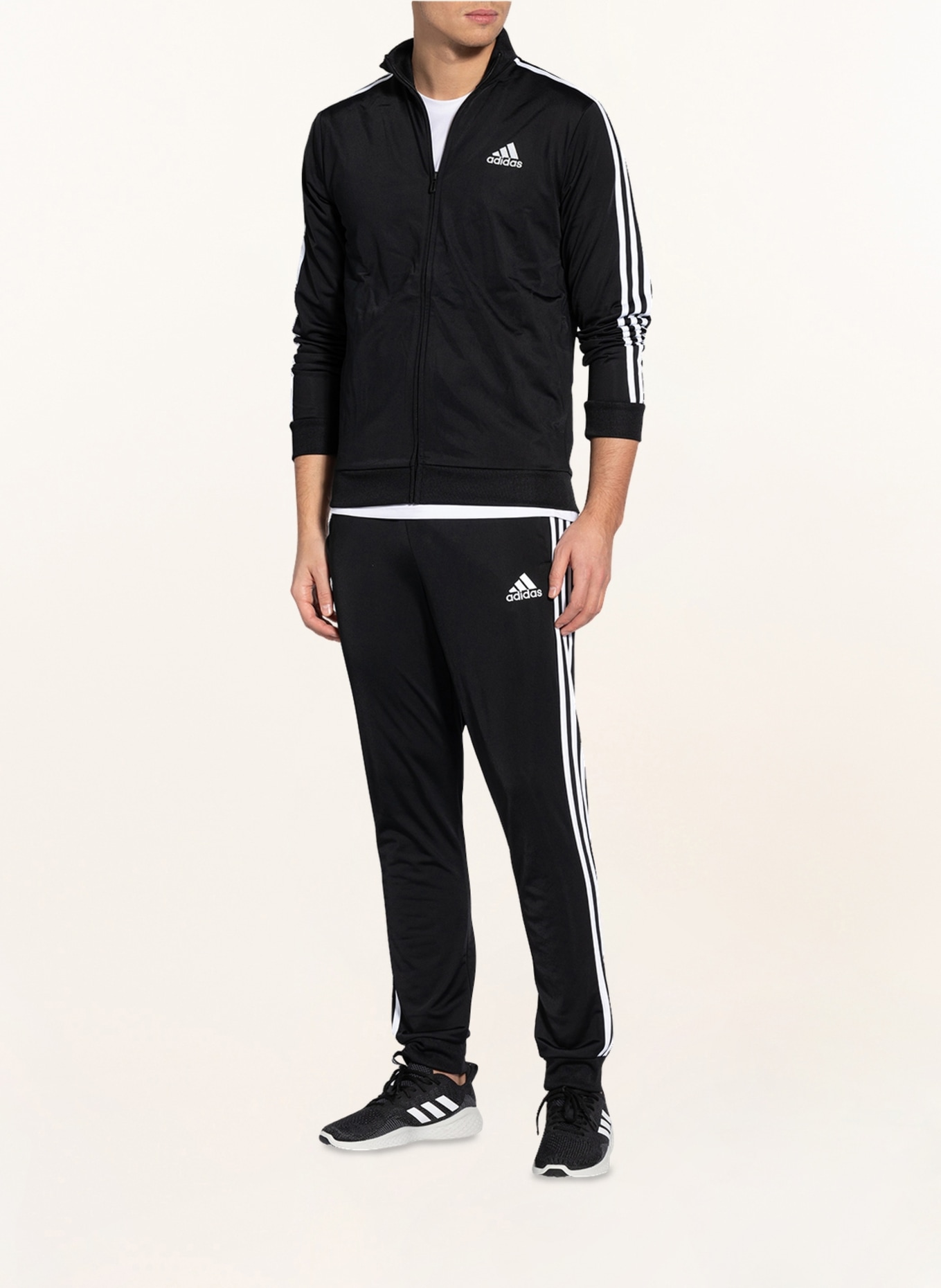 forum zwaard Spectaculair adidas Tracksuit Adidas PRIMEGREEN ESSENTIALS in black/ white