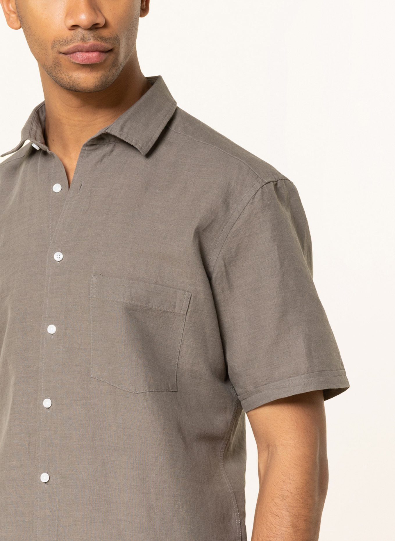 STROKESMAN'S Short-sleeved shirt modern fit with linen, Color: OLIVE (Image 4)