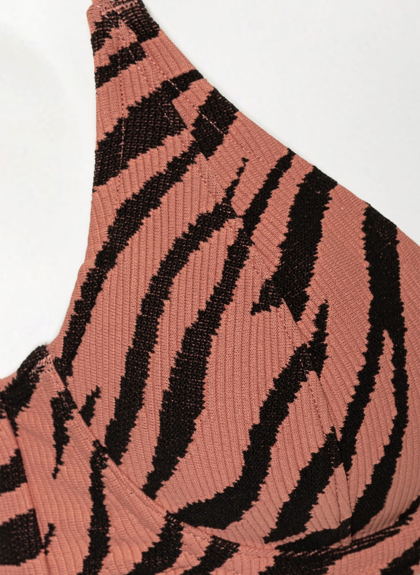 BEACHLIFE Bügel-Bikini-Top ROSE ZEBRA, Farbe: ROSÉ/ SCHWARZ (Bild 4)
