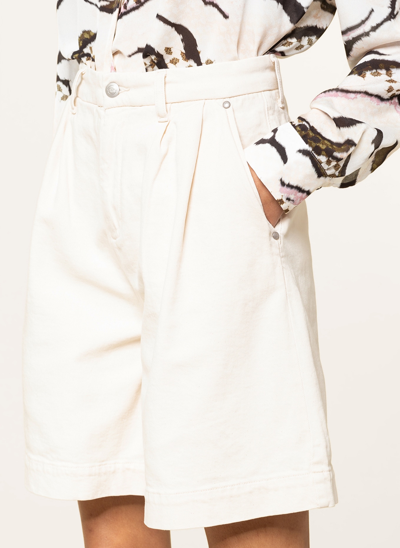 LOVJOI Denim shorts GRAENNA, Color: WHITE (Image 5)