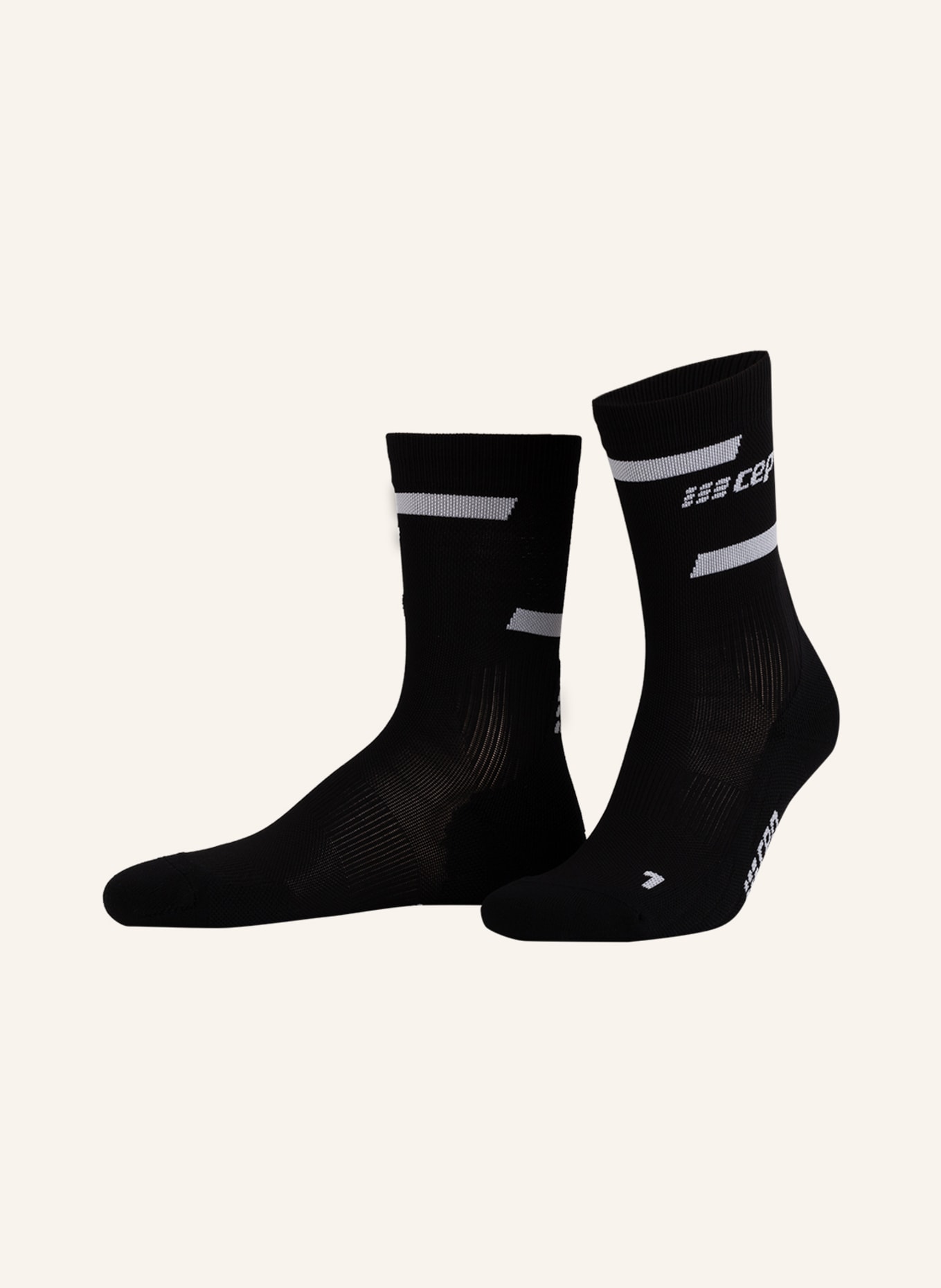 cep Running socks HE RUN COMPRESSION SOCKS 4.0 MID CUT, Color: 301 Black (Image 1)