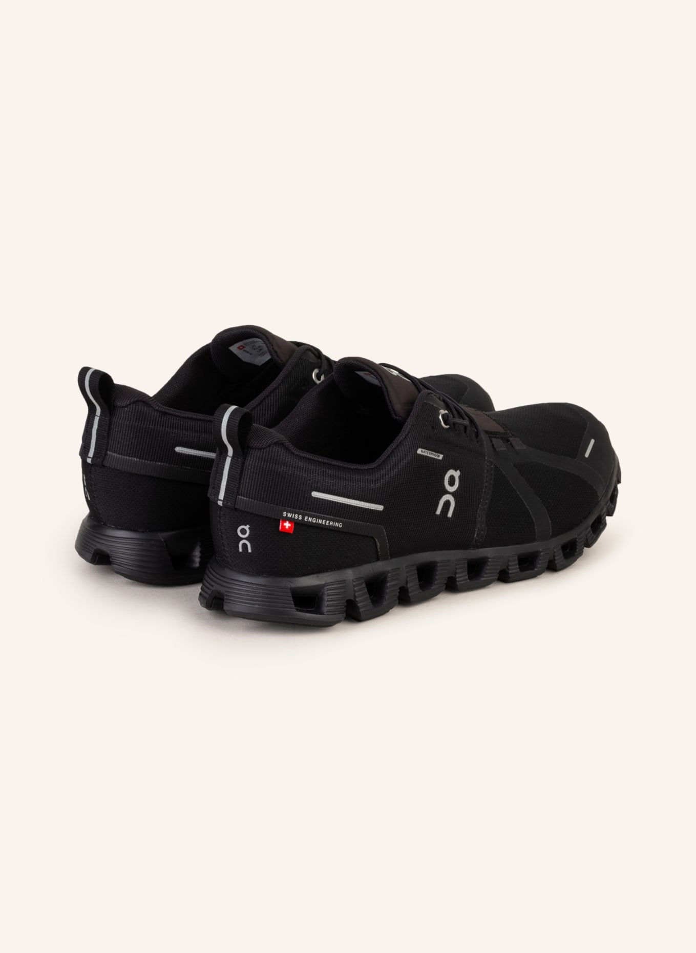 On Sneakers CLOUD 5 WATERPROOF, Color: BLACK (Image 2)