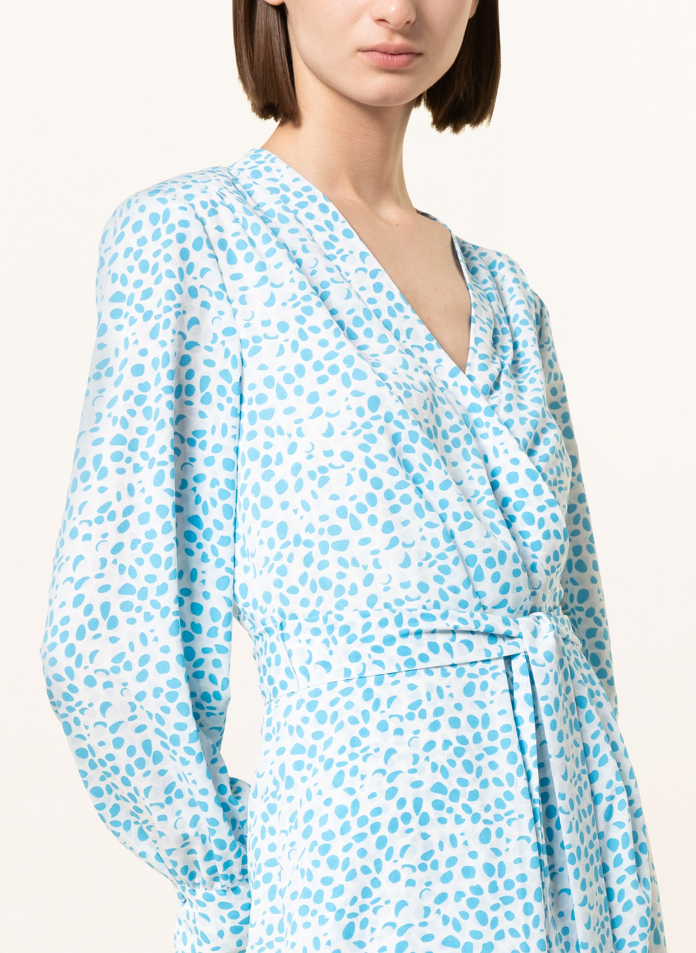 RIANI Dress in wrap look, Color: LIGHT BLUE/ WHITE (Image 4)