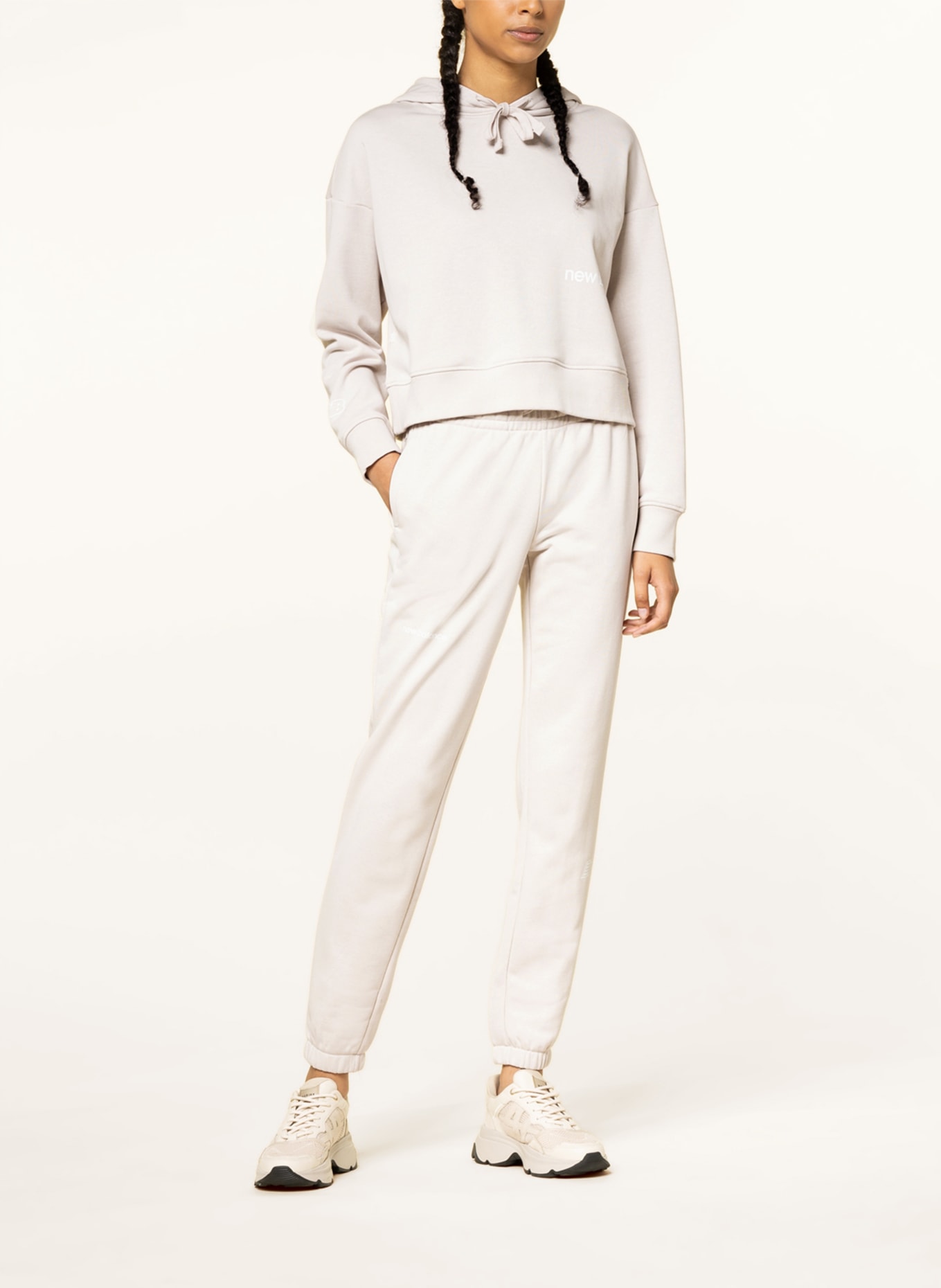 new balance Sweatpants ESSENTIALS in cream