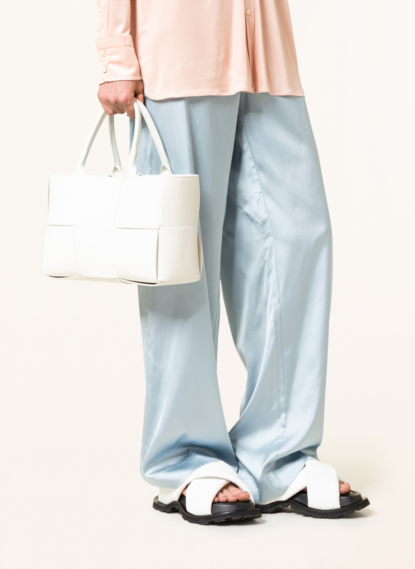 BOTTEGA VENETA Handtasche mit Pouch, Farbe: WHITE (Bild 4)