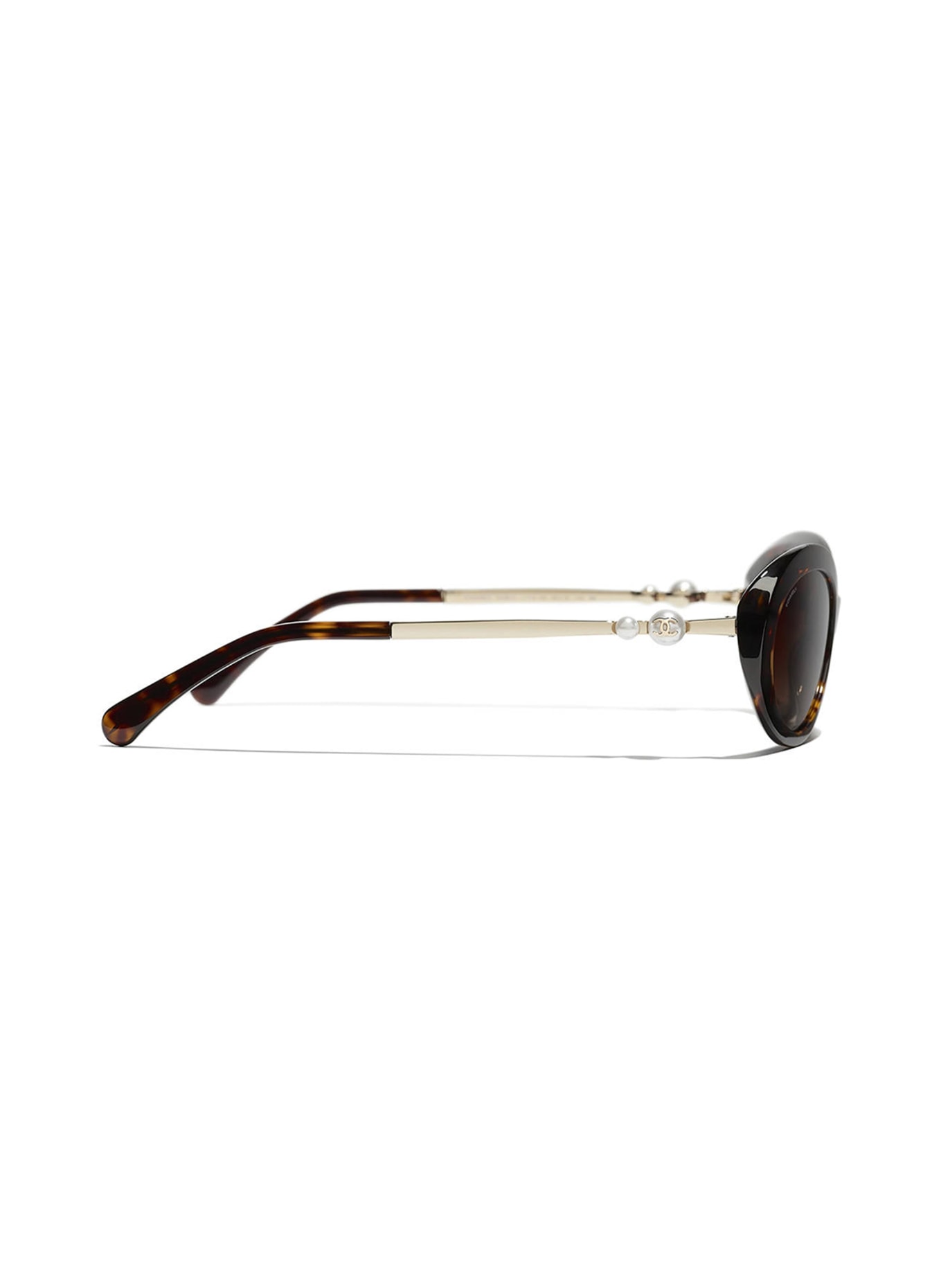 CHANEL Oval sunglasses