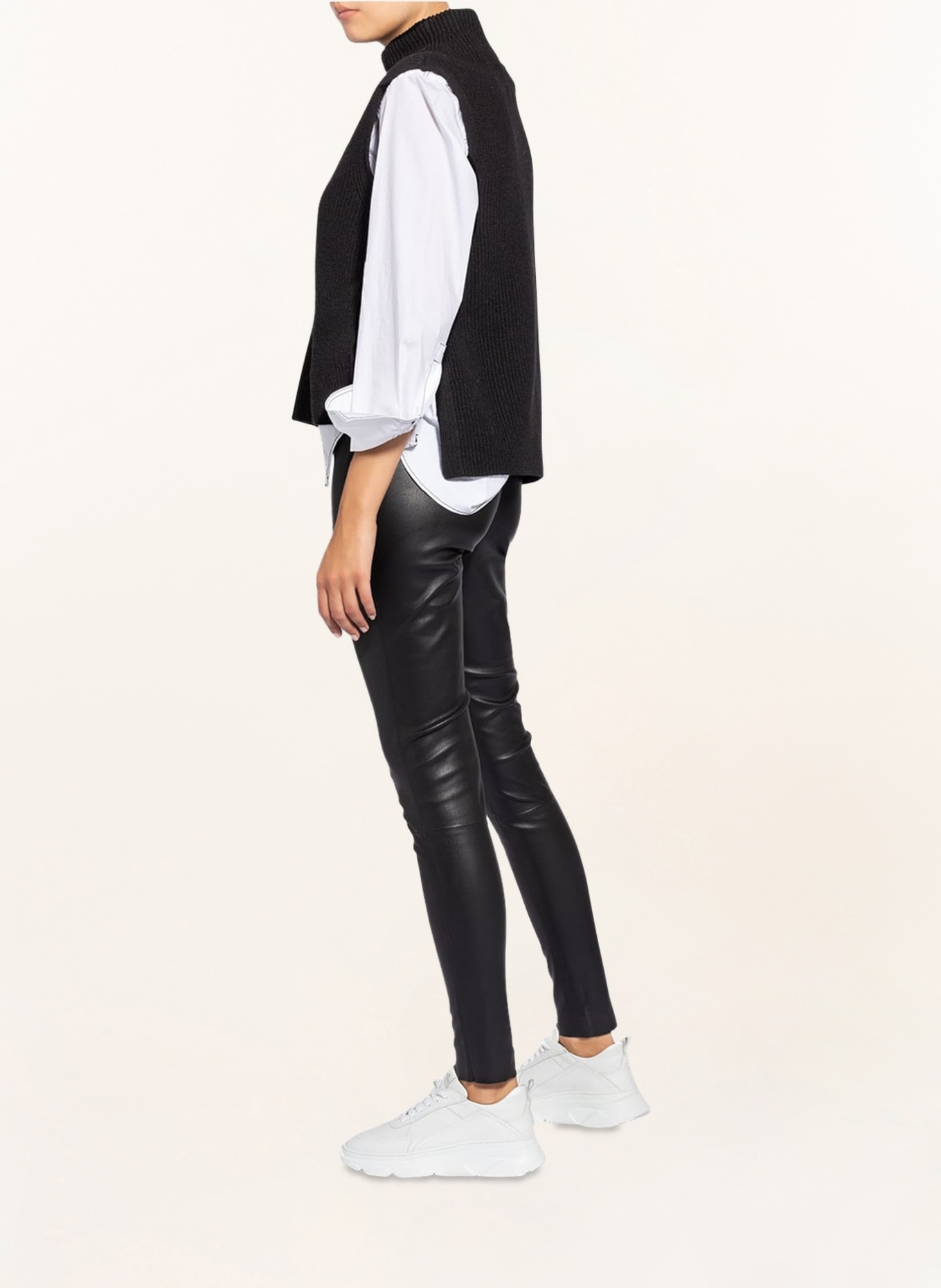 Maze Leather pants in black