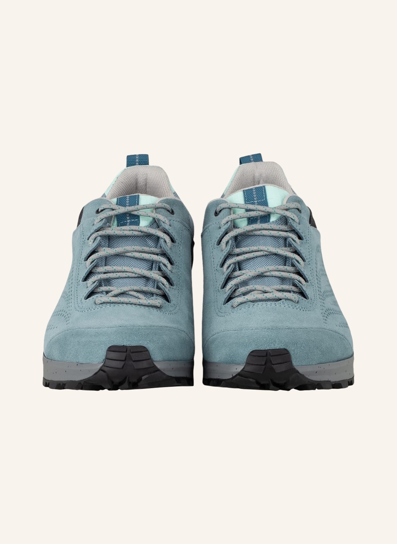 Lowa on sale tennis shoes