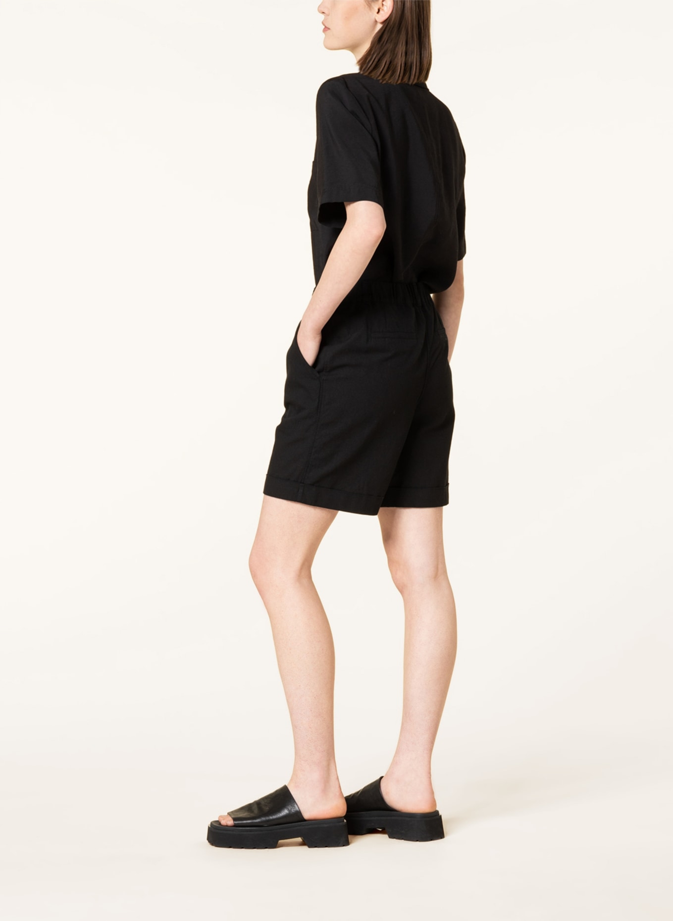 ARMEDANGELS Shorts MARKETAA with linen , Color: BLACK (Image 4)