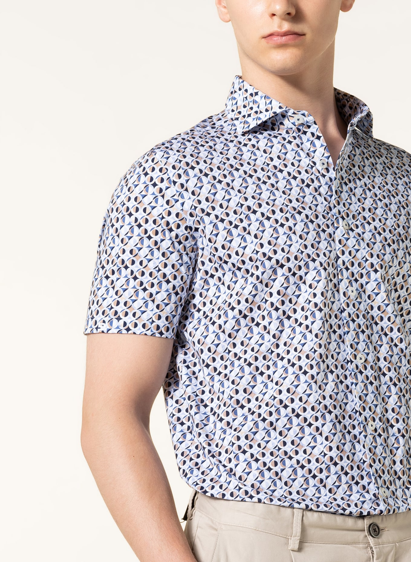 OLYMP Chemise à manches courtes Luxor 24/Seven, coupe moderne, en jersey: BLANC / BLEU CLAIR / CHAMEAU