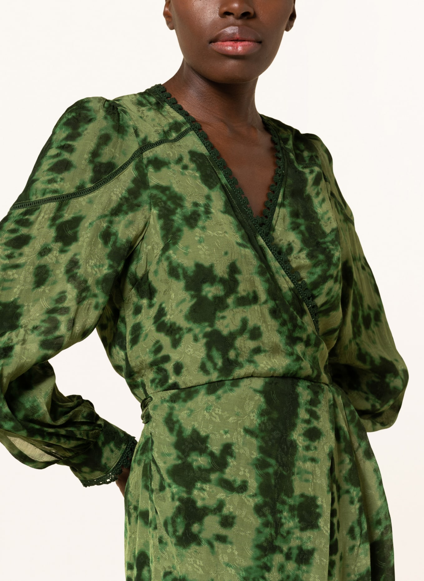 ICHI Wrap dress IRGENEVA, Color: GREEN/ DARK GREEN (Image 4)