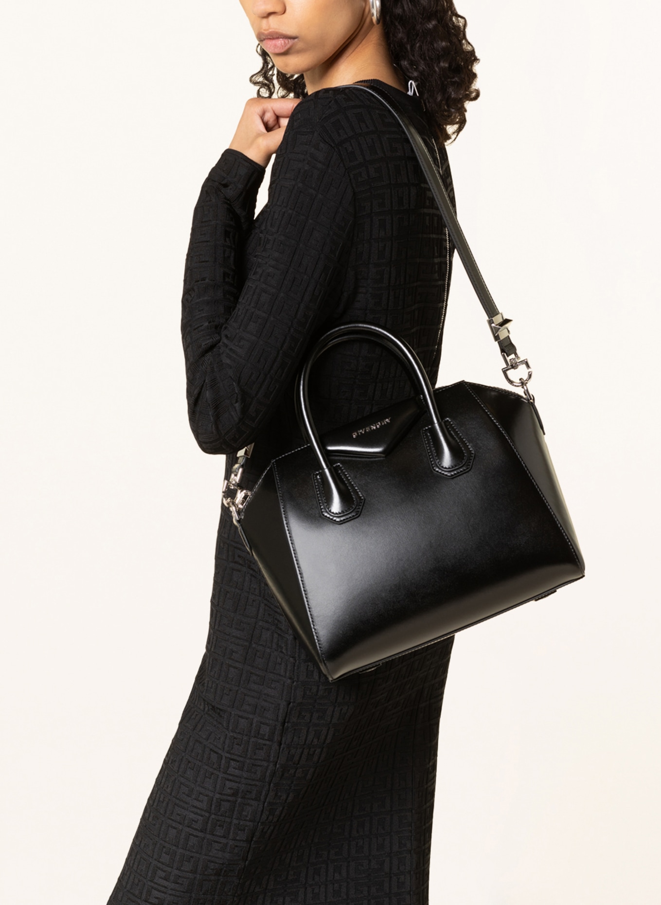 GIVENCHY Handbag ANTIGONA, Color: BLACK (Image 4)