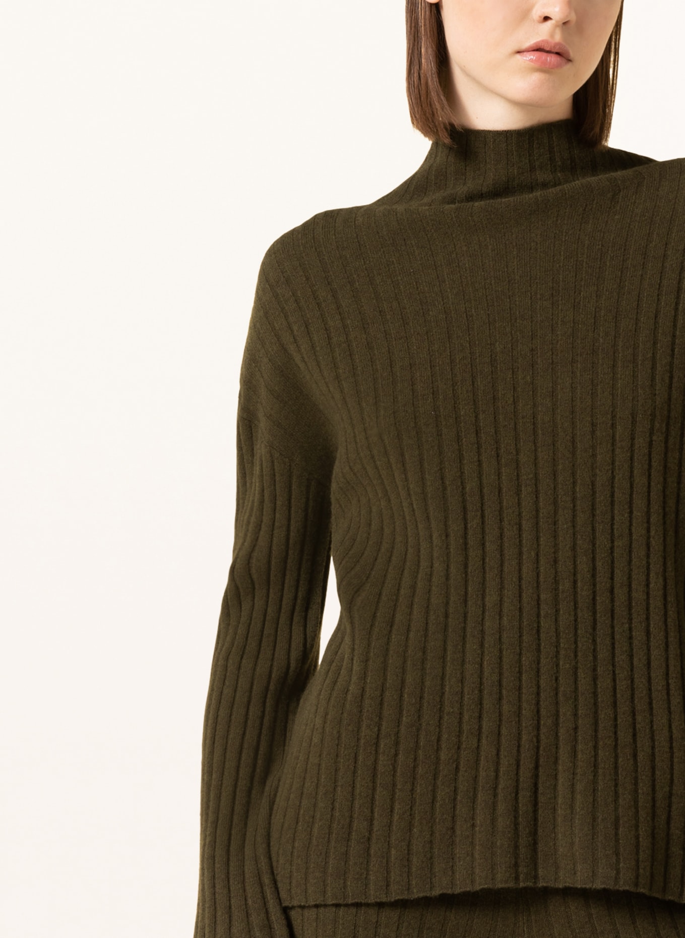 MRS & HUGS Sweater made of merino wool, Color: KHAKI (Image 4)