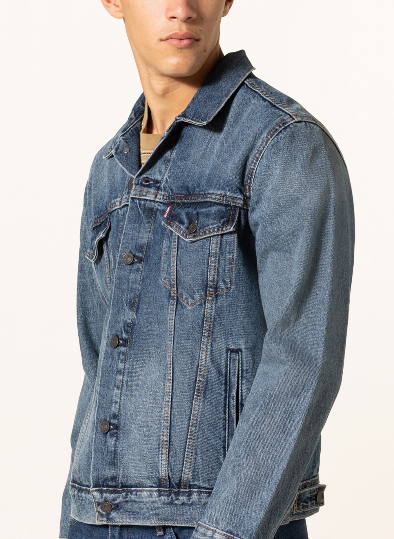Levi's® Kurtka jeansowa THE TRUCKER, Kolor: 73 Dark Indigo - Worn In (Obrazek 4)