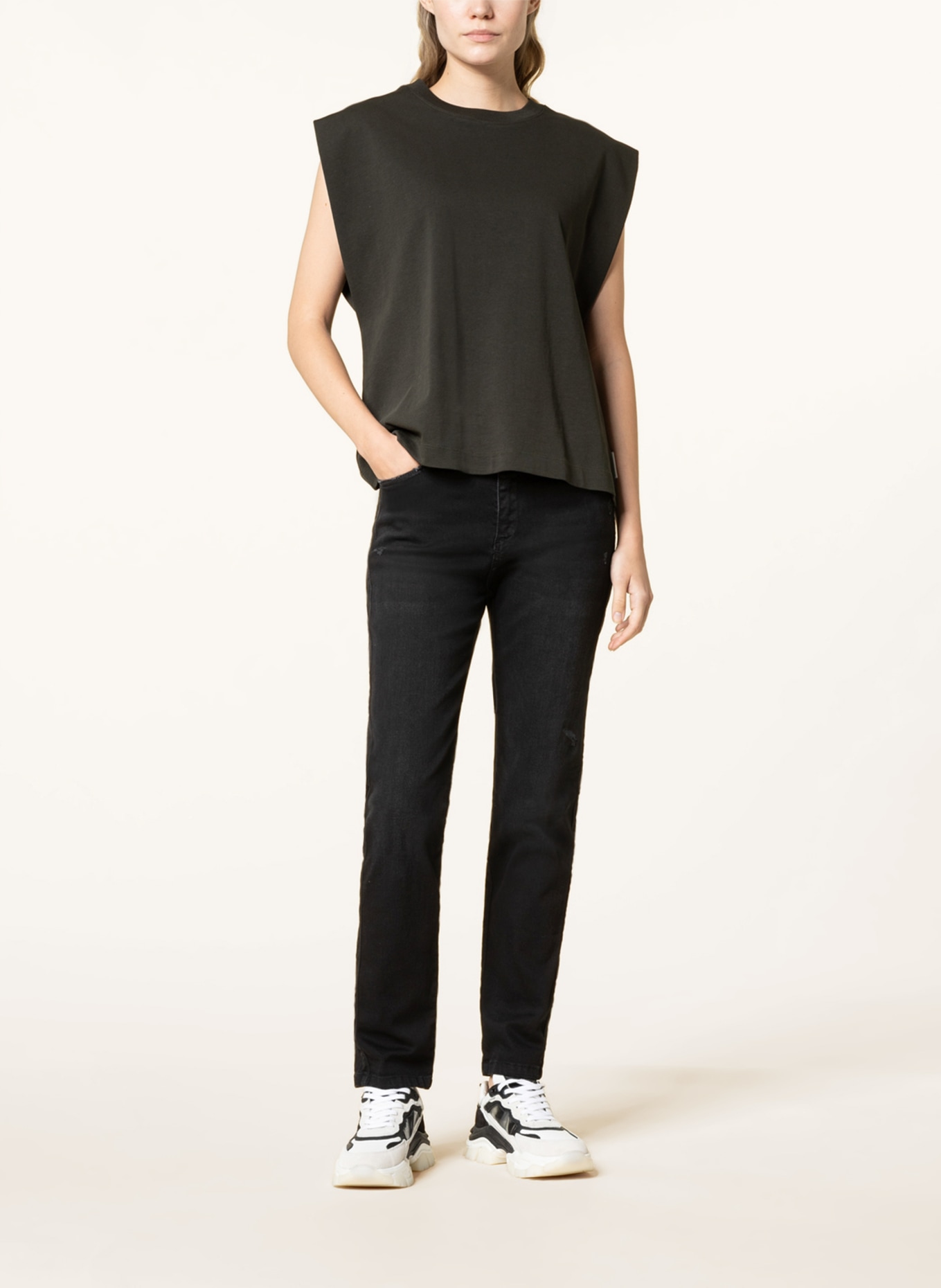 ELIAS RUMELIS Straight Jeans , Farbe: 608 super black (Bild 2)