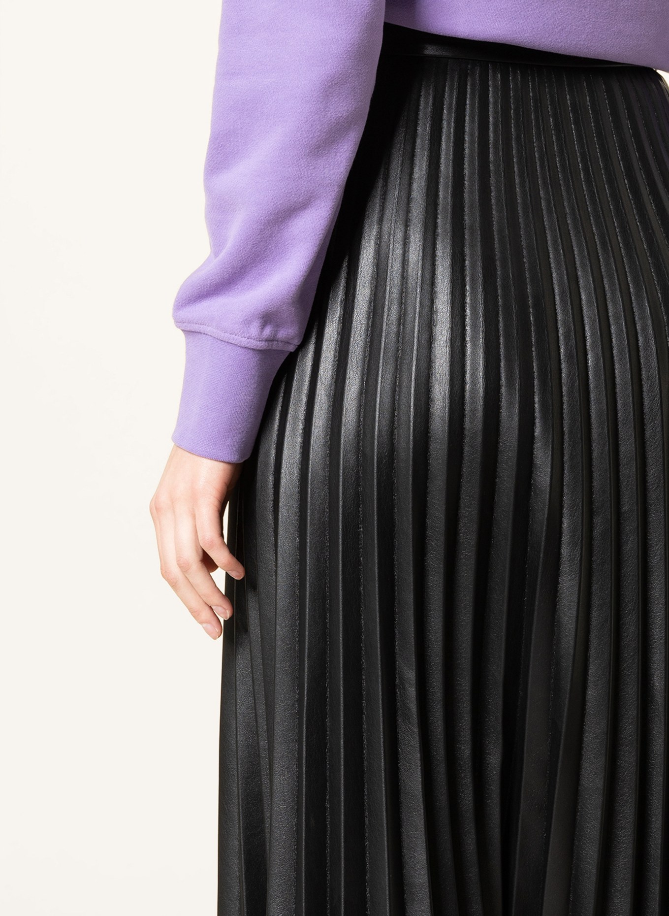 BOSS Pleated skirt VAPLITA in leather look , Color: BLACK (Image 4)
