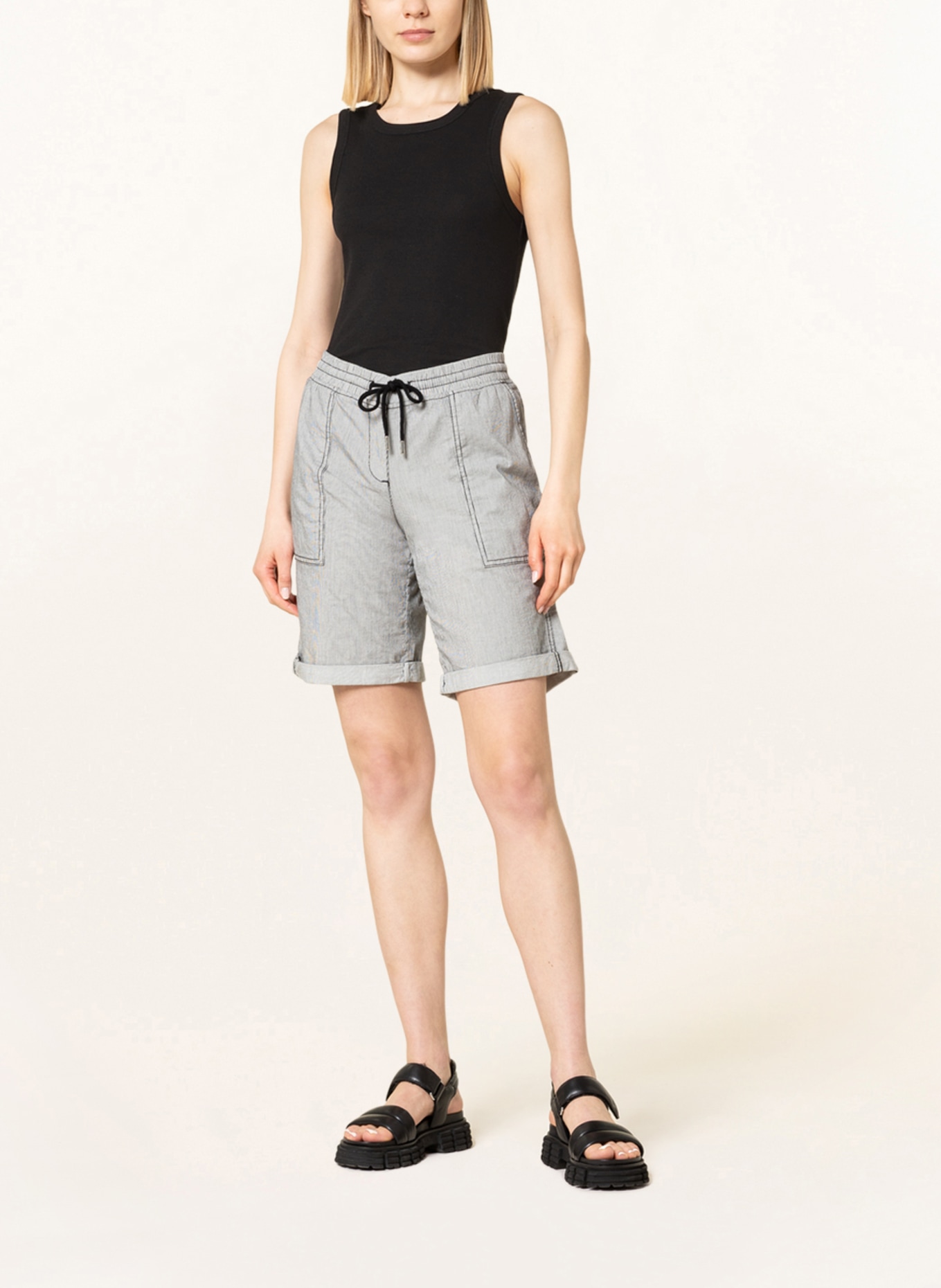 OPUS Top ILESSO: SCHWARZ