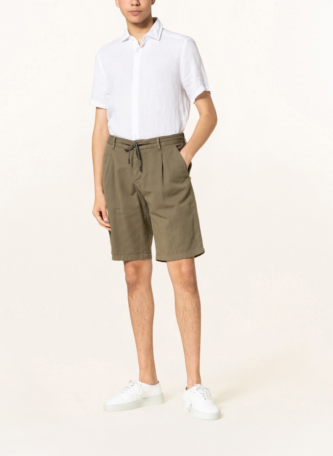 REISS Kurzarmhemd HOLIDAY Slim Fit aus Leinen, Farbe: WEISS (Bild 2)
