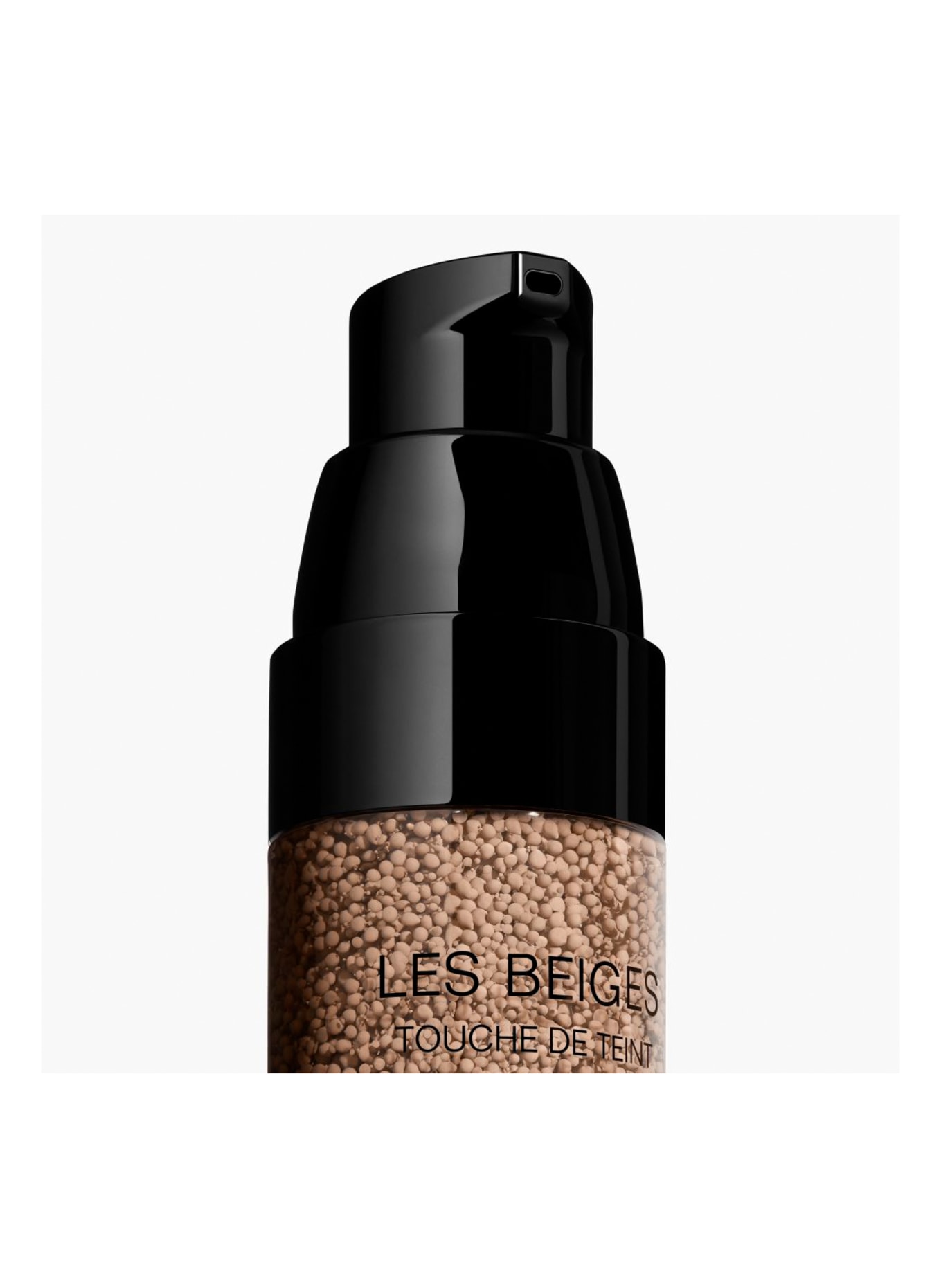 CHANEL LES BEIGES TOUCHE DE TEINT: B10
