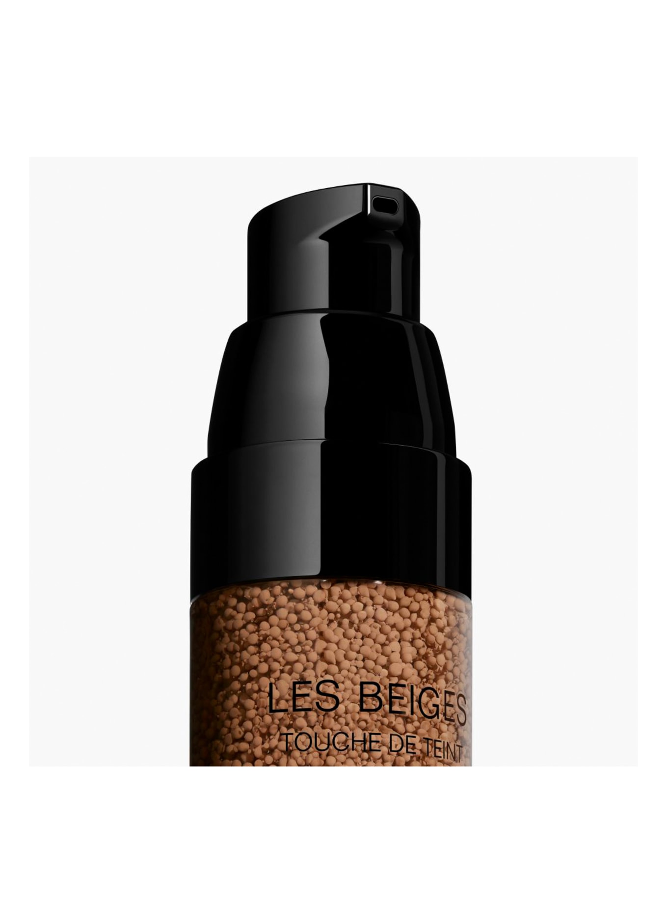 CHANEL LES BEIGES TOUCHE DE TEINT: B60