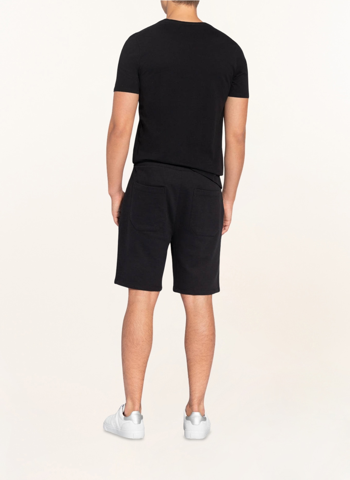 Juvia Sweat shorts, Color: BLACK (Image 3)