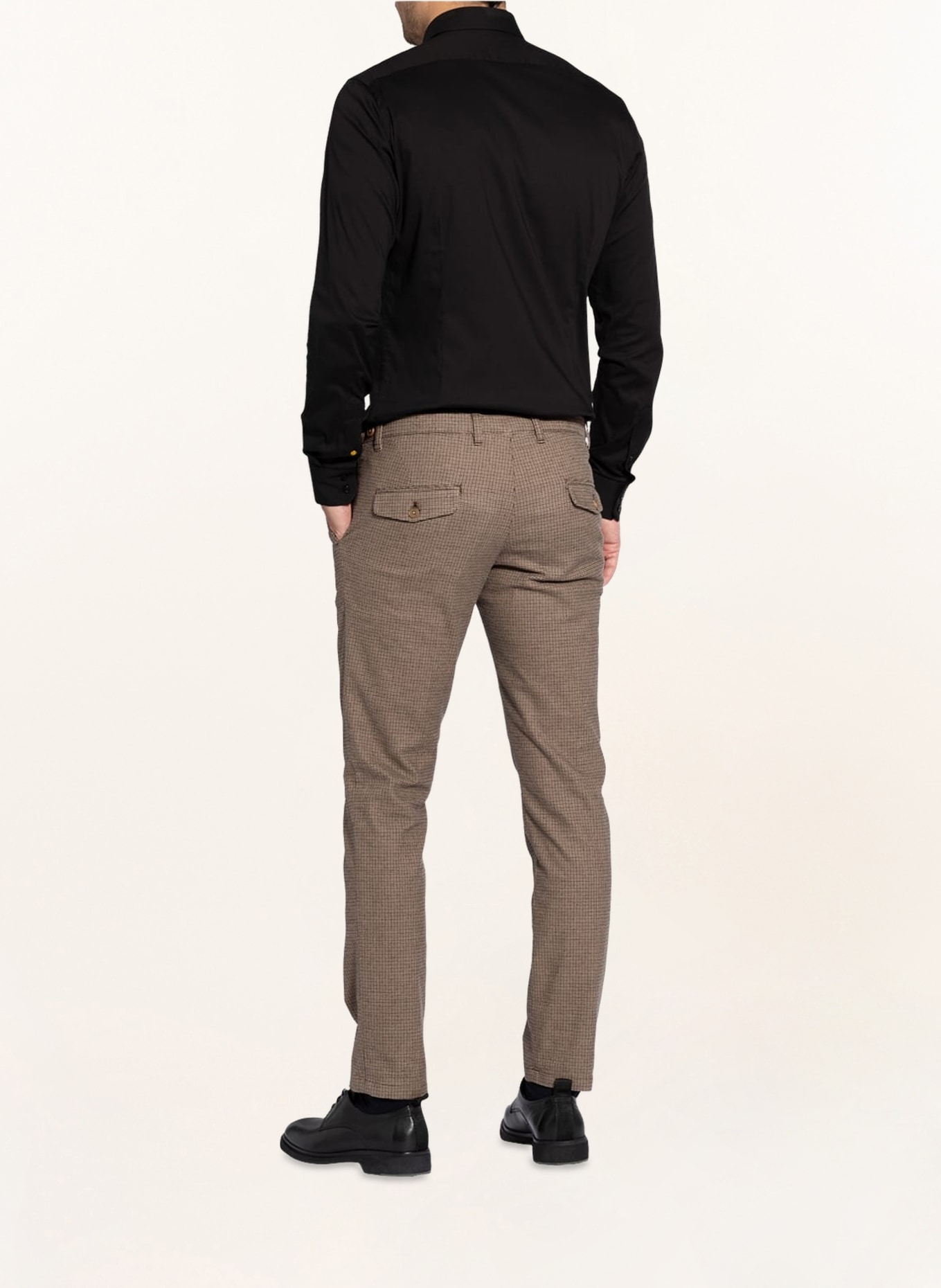 Q1 Manufaktur Hemd SANDRO Extra Slim Fit: SCHWARZ