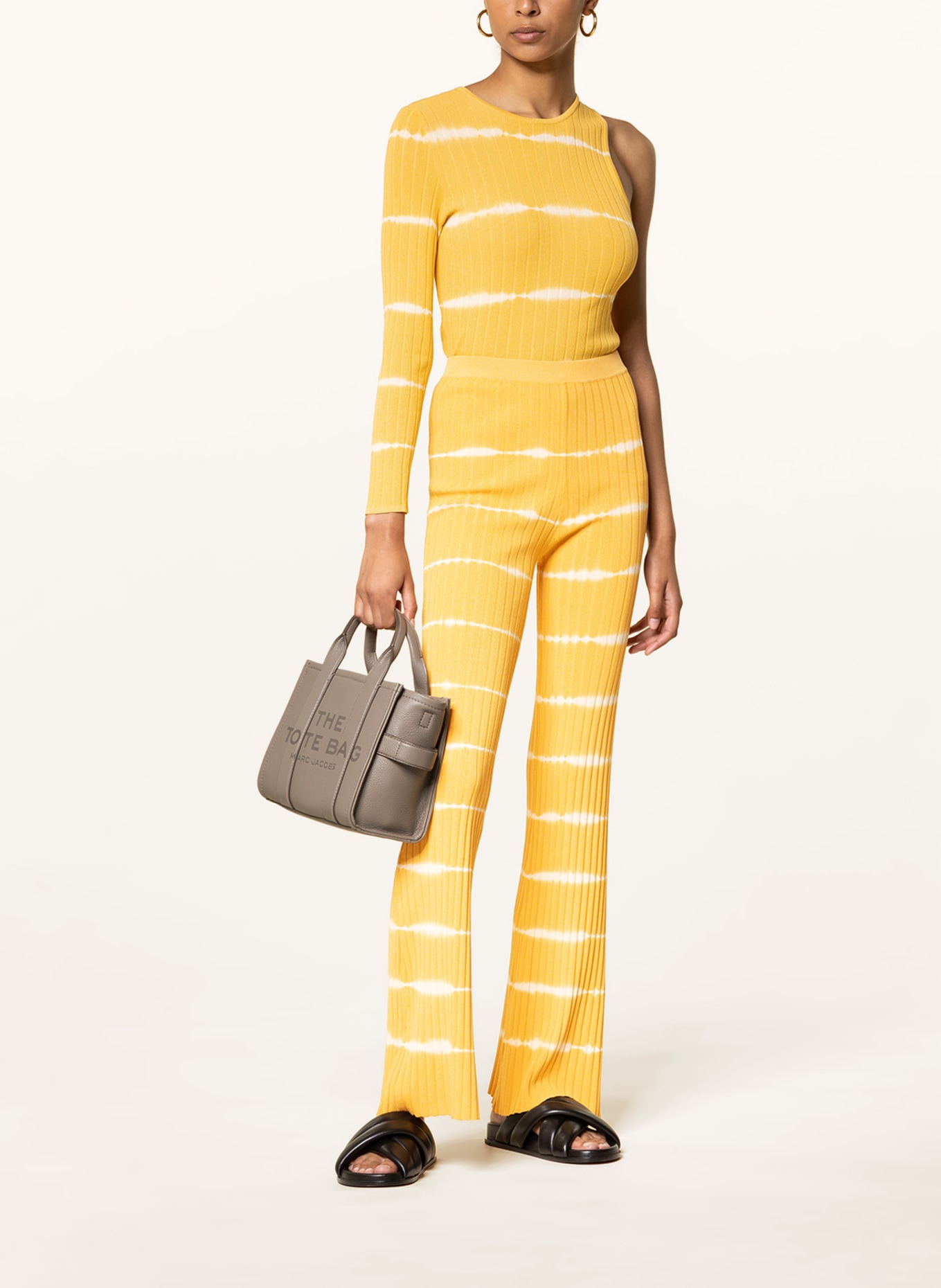 MARC JACOBS Shopper THE SMALL TOTE BAG LEATHER: TAUPE