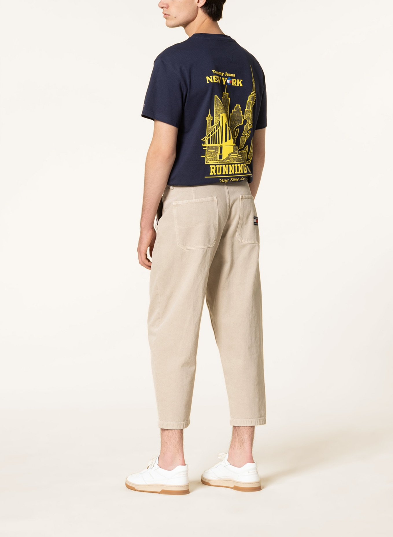 TOMMY JEANS Chinos tapered fit with cropped leg length, Color: CREAM (Image 3)