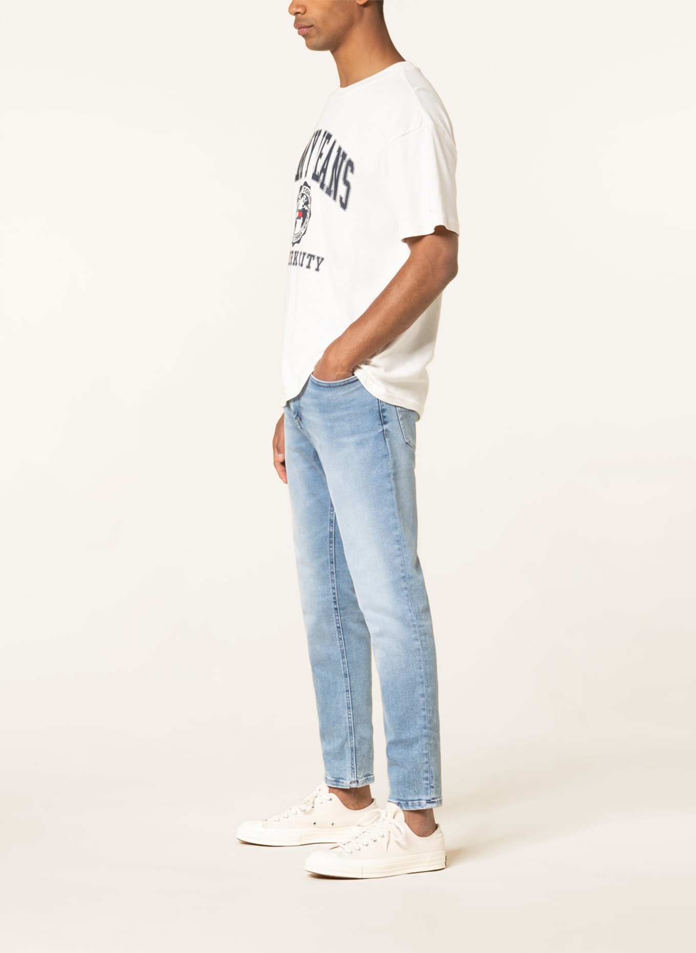 TOMMY JEANS Jeans AUSTIN Slim Tapered Fit, Farbe: 1BK Denim Light (Bild 4)