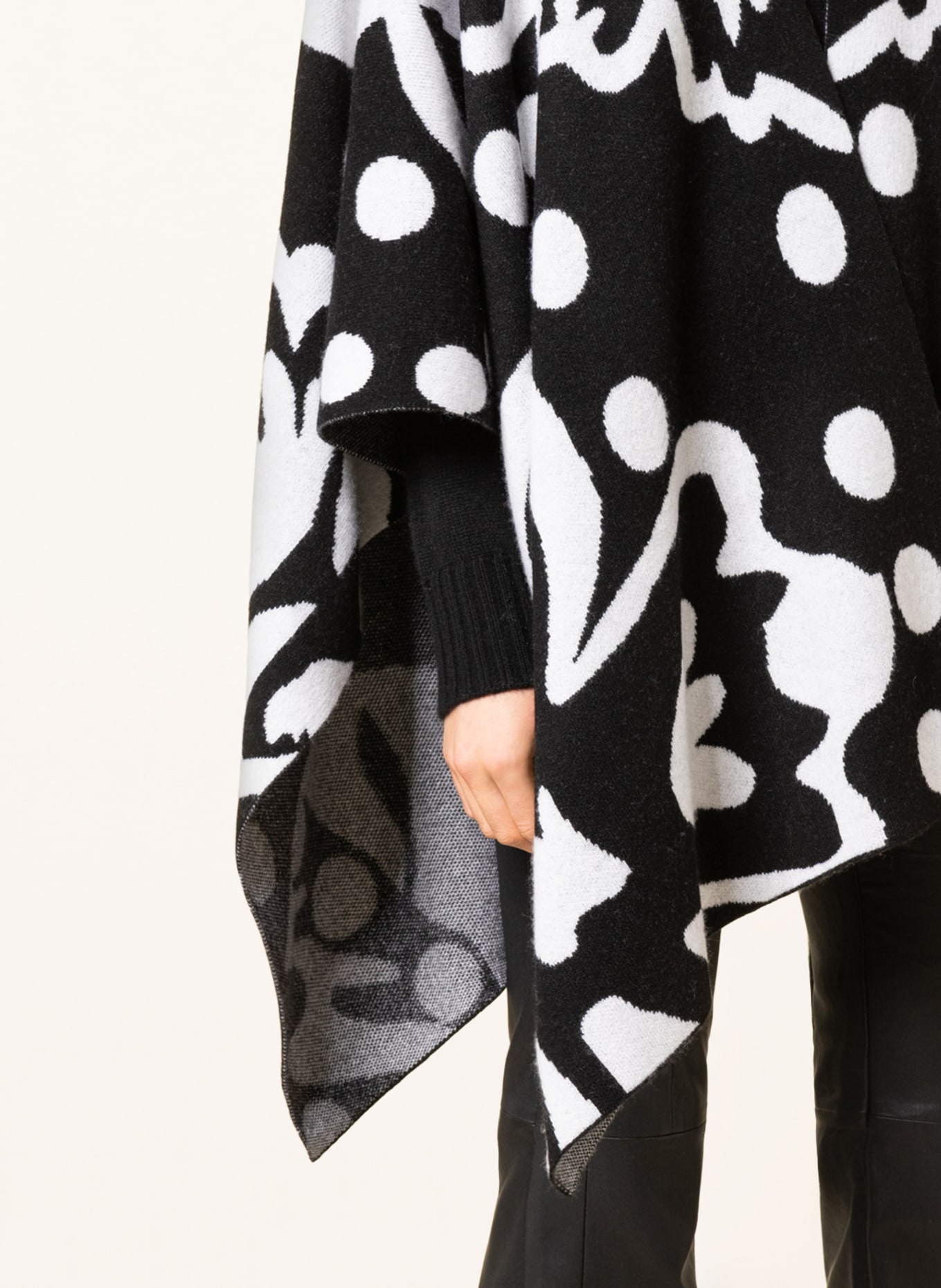 lilienfels Cape with cashmere, Color: BLACK/ WHITE (Image 4)
