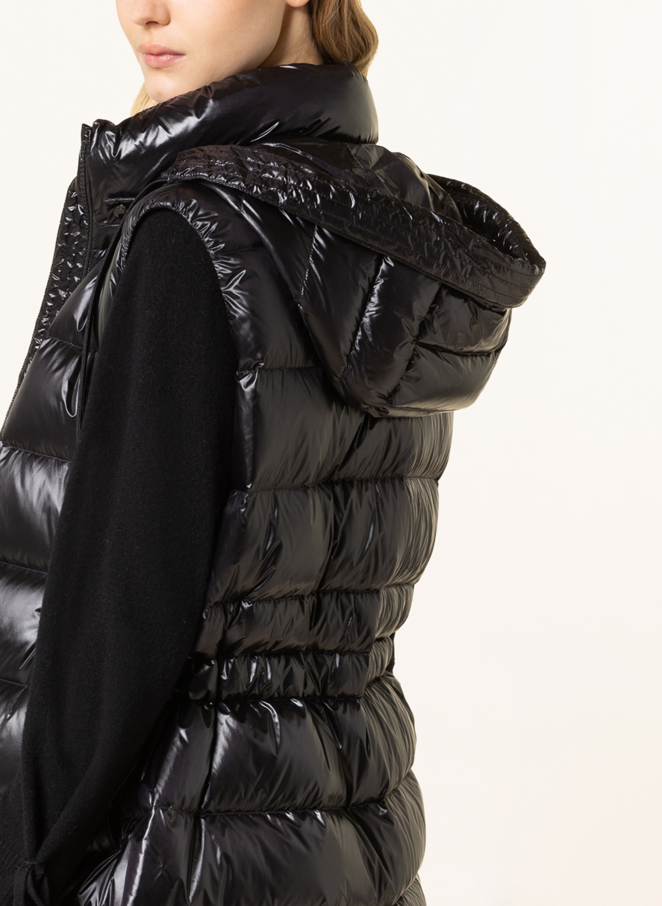 BOGNER Down vest JELLA with removable hood, Color: BLACK (Image 5)