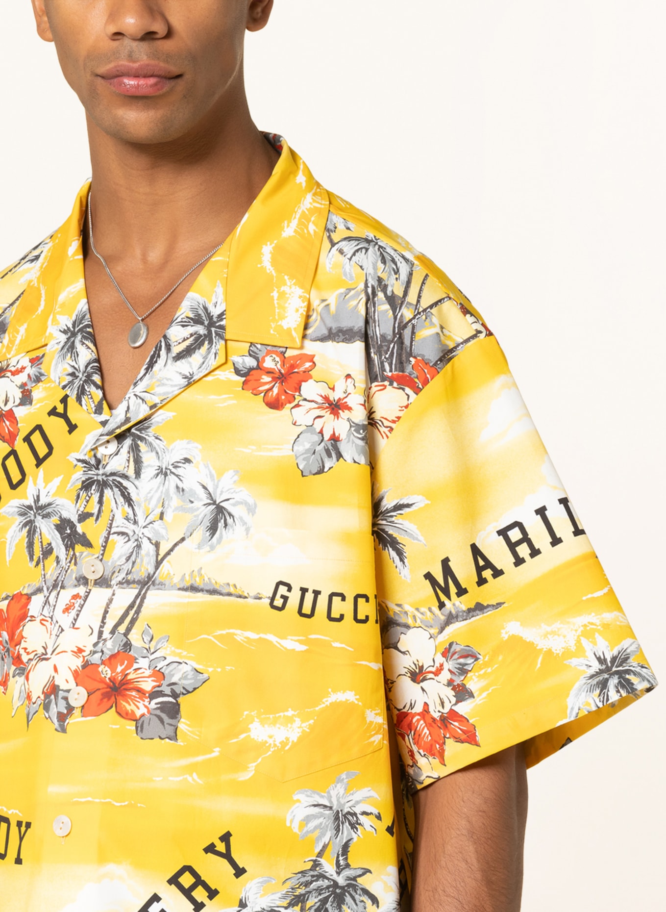 Gucci yellow discount shirt