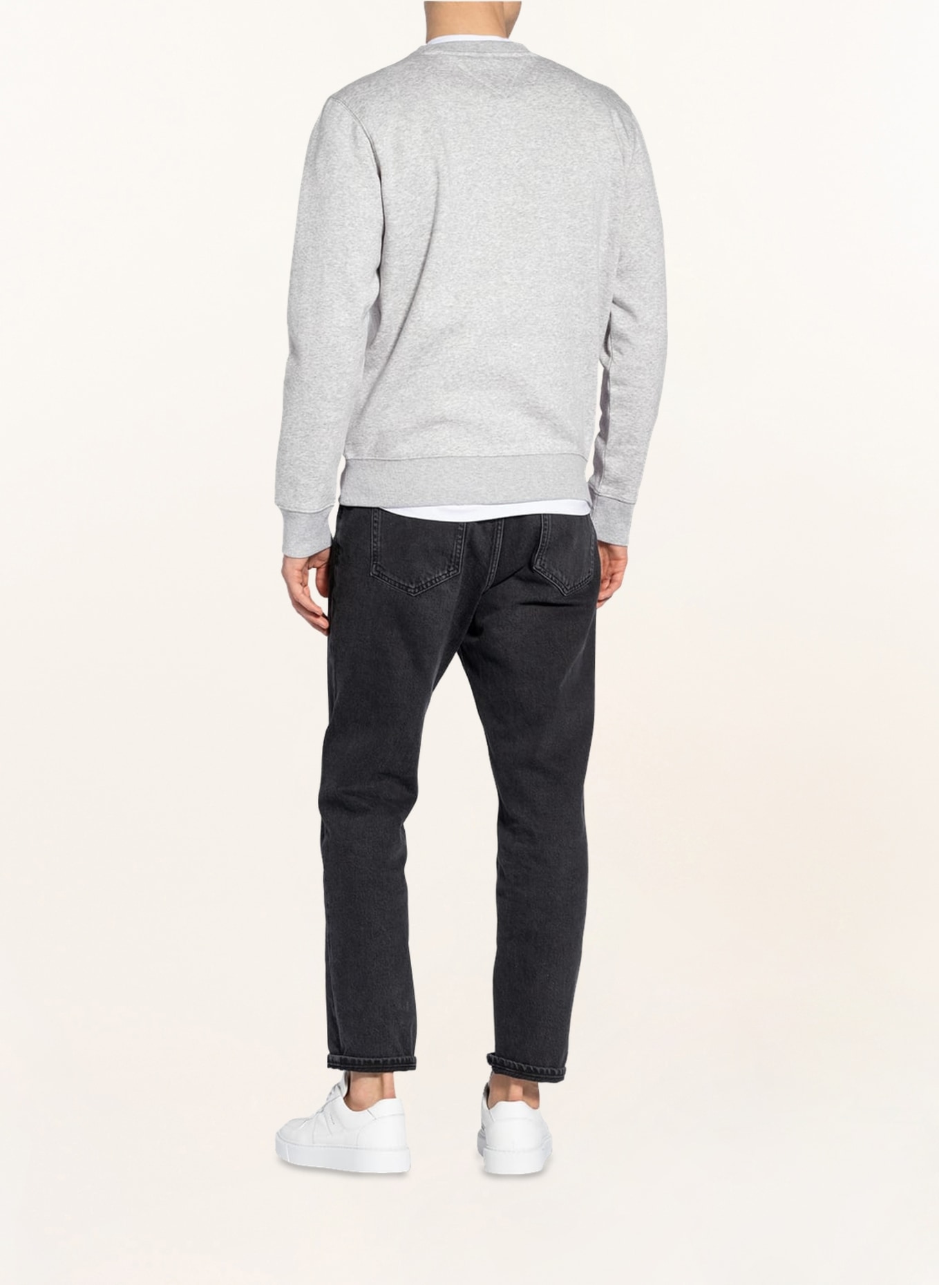 TOMMY JEANS Sweatshirt: GRAU / CREME