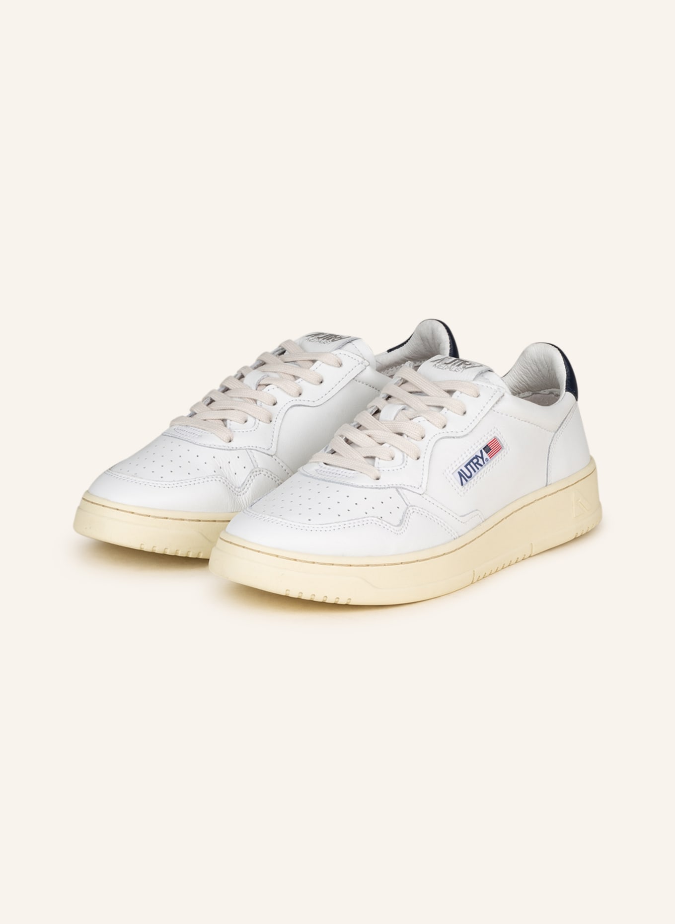 AUTRY Sneakers MEDALIST LOW, Color: WHITE/ DARK BLUE (Image 1)