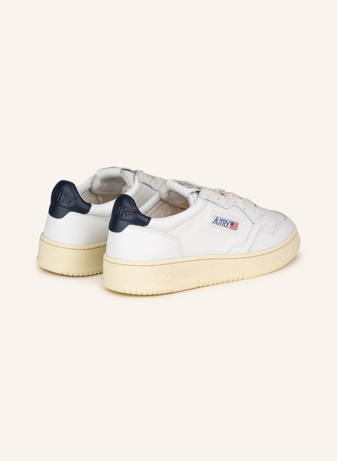 AUTRY Sneakers MEDALIST LOW, Color: WHITE/ DARK BLUE (Image 2)