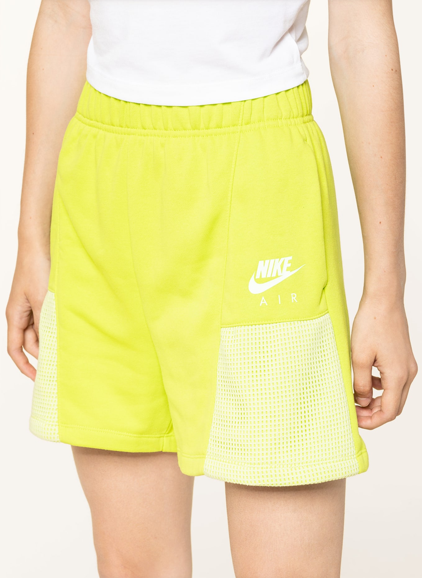 Nike Sweatshorts , Farbe: NEONGRÜN (Bild 5)