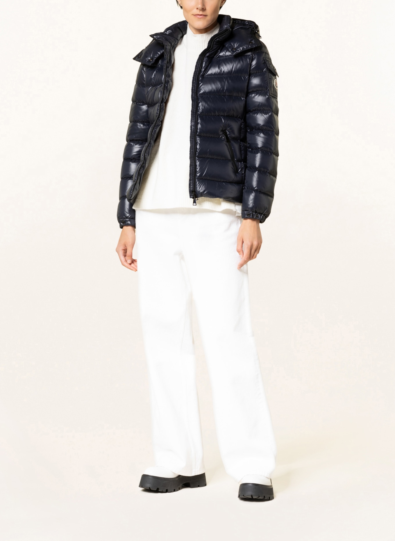 MONCLER Péřová bunda BADY s odnímatelnou kapucí: TMAVĚ MODRÁ