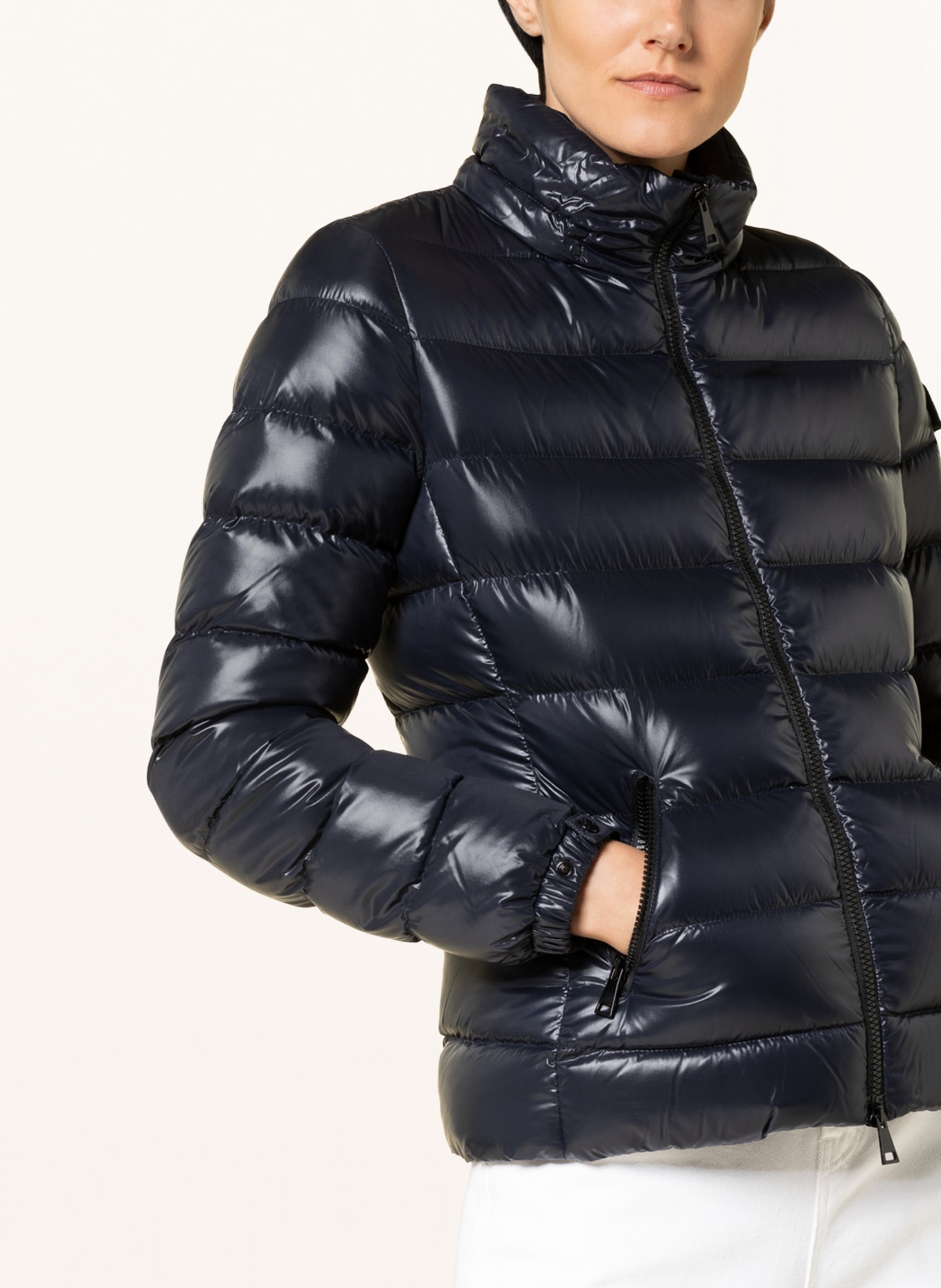 MONCLER Péřová bunda BADY s odnímatelnou kapucí: TMAVĚ MODRÁ