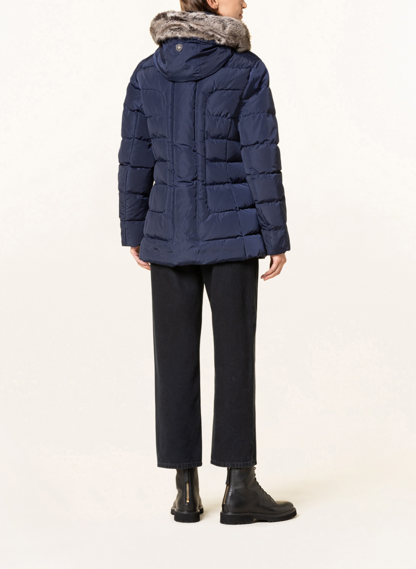 WELLENSTEYN Quilted jacket ASTORIA with SORONA®AURA insulation and detachable faux fur, Color: DARK BLUE (Image 3)