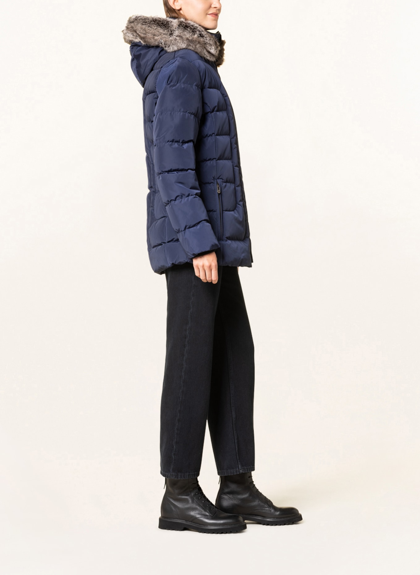 WELLENSTEYN Quilted jacket ASTORIA with SORONA®AURA insulation and detachable faux fur, Color: DARK BLUE (Image 4)