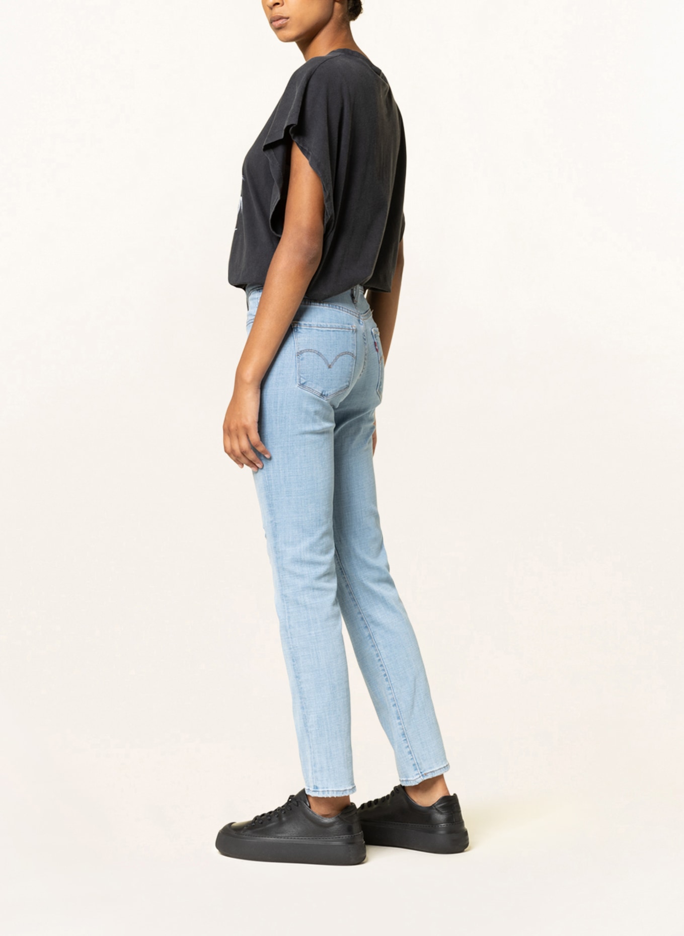 Levi's® Straight Jeans 314 mit Shaping-Effekt , Farbe: 57 Med Indigo - Worn In (Bild 4)
