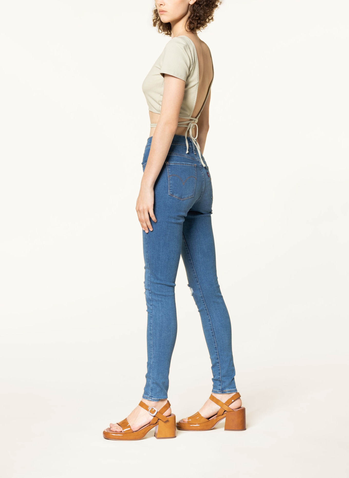 Levi's® Skinny jeans 310 SHAPING SUPER SKINNY , Color: 23 Med Indigo - Worn In (Image 4)
