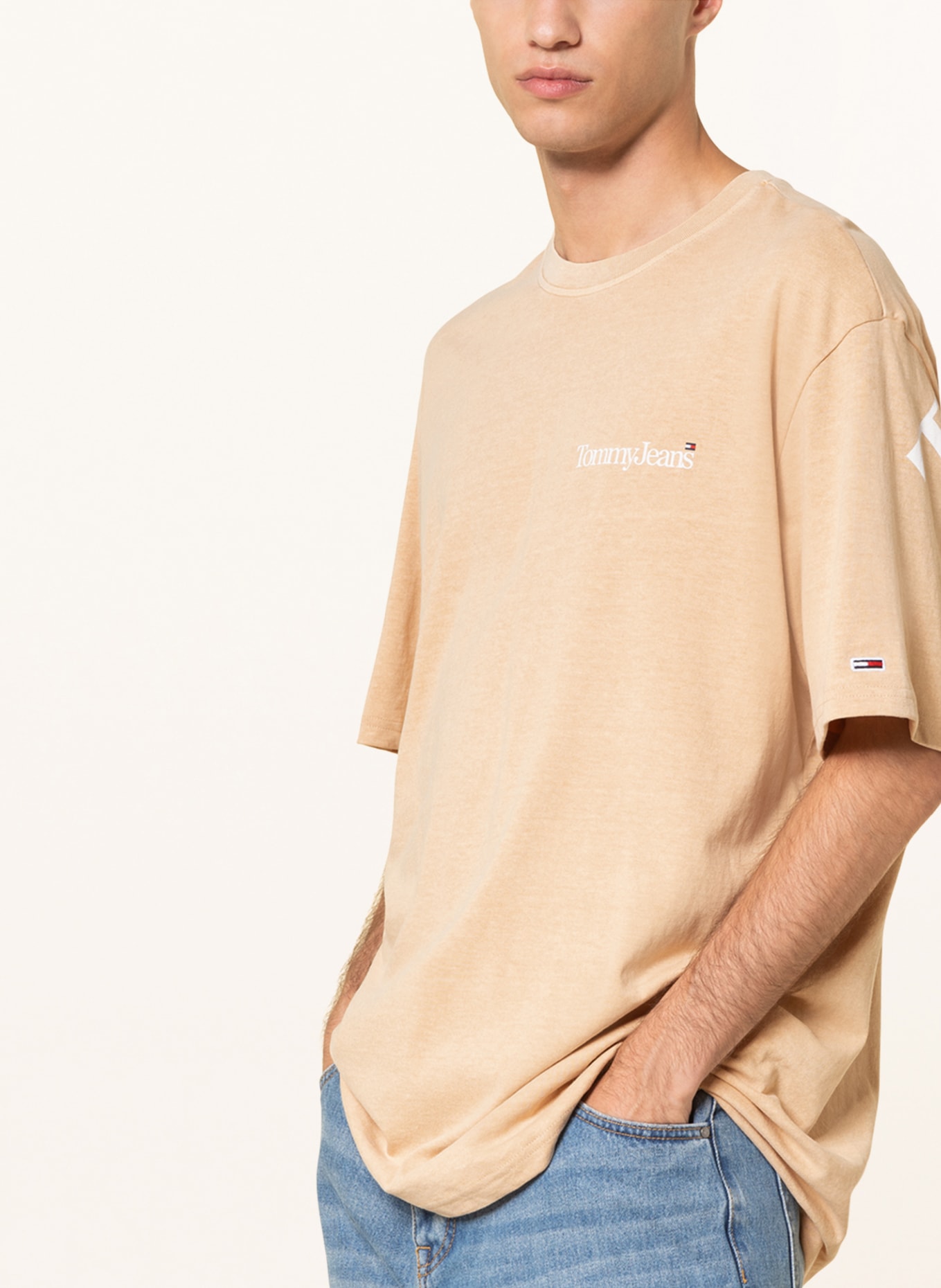 Tommy jeans 2025 beige t shirt