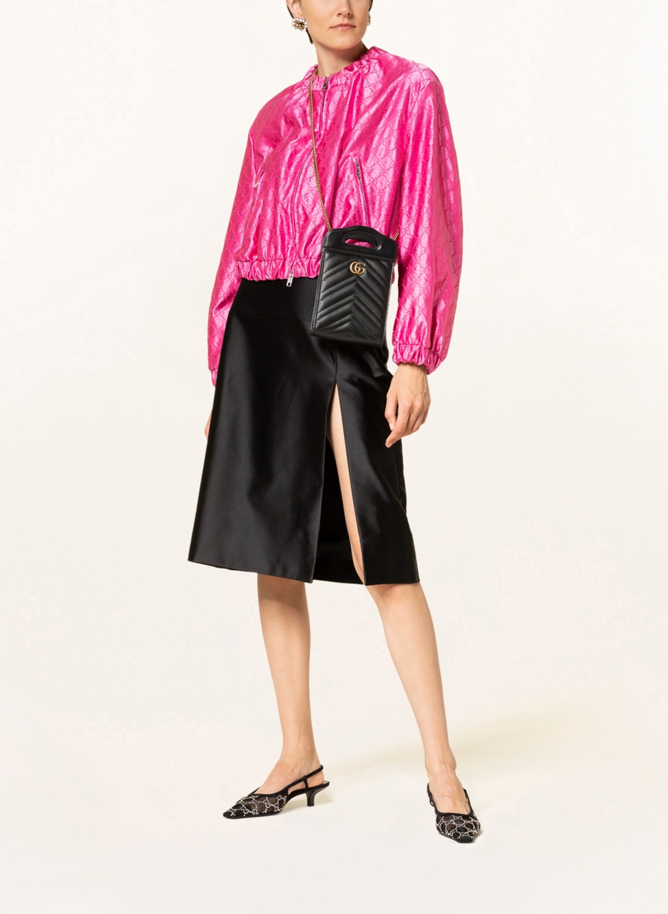 GG Marmont Small Raffia Shoulder Bag in Neutrals - Gucci | Mytheresa