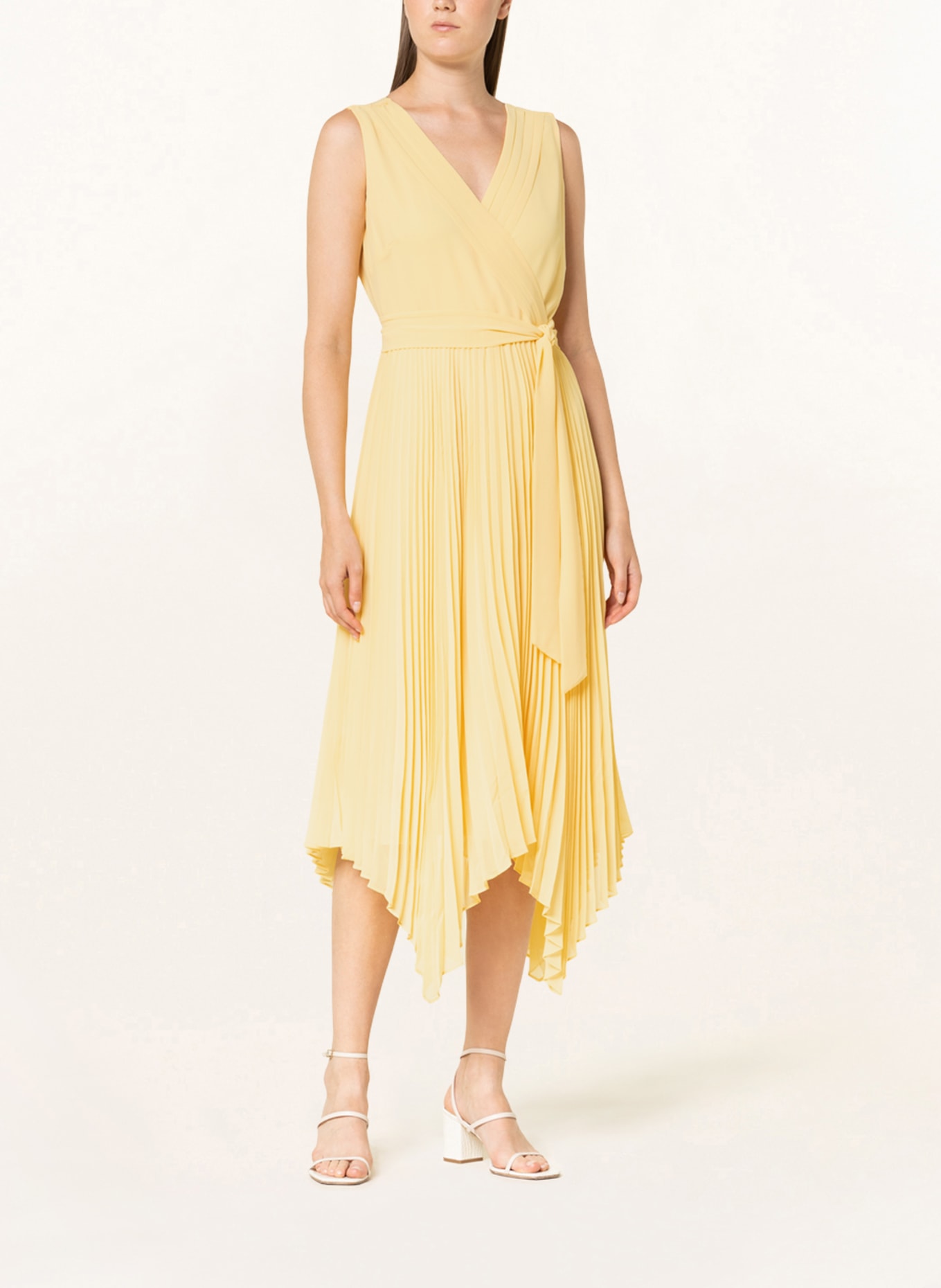 Phase Eight Pleated dress DATRITA in wrap look , Color: YELLOW (Image 2)