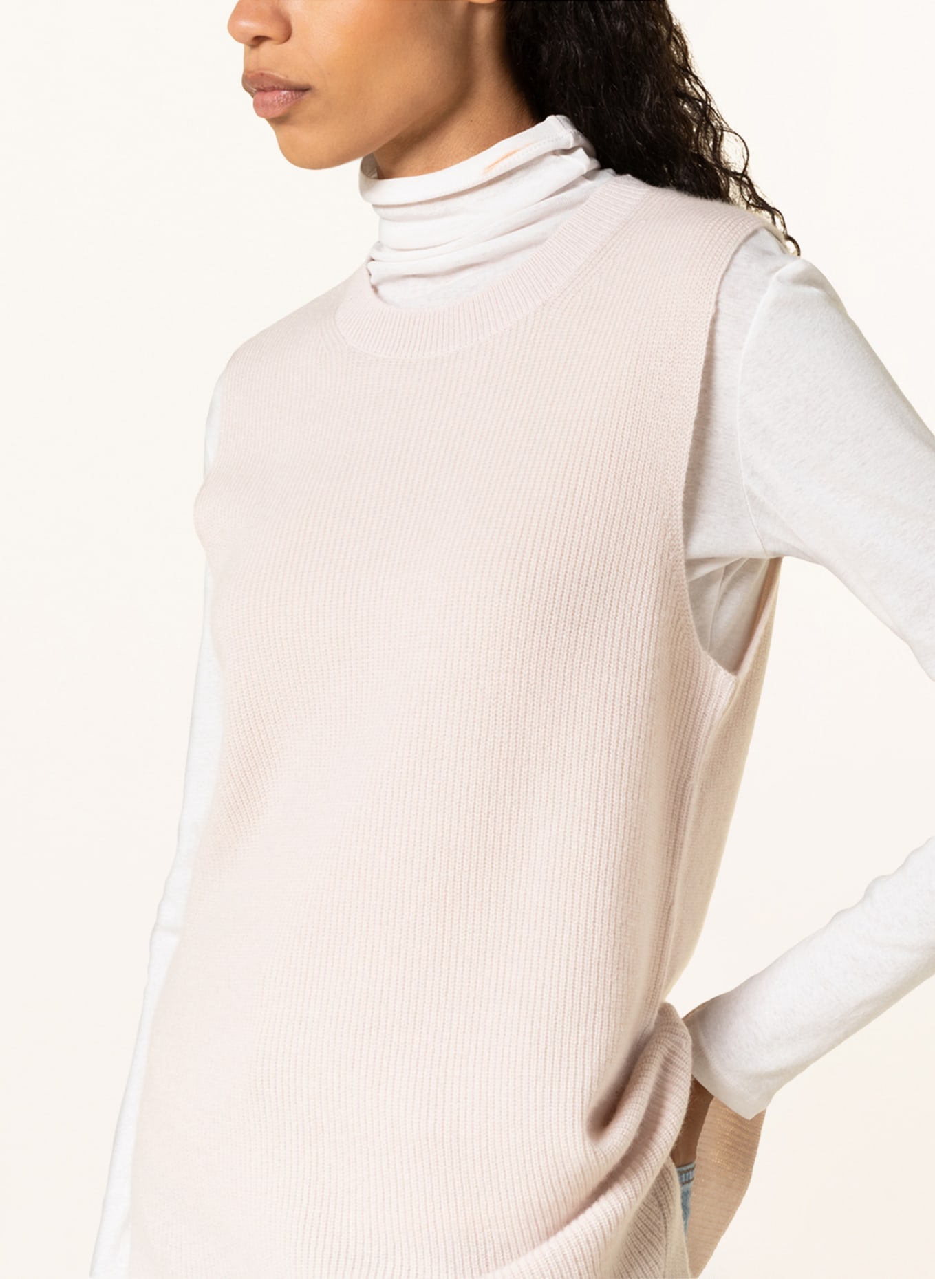 MRS & HUGS Cashmere sweater vest, Color: CREAM (Image 4)