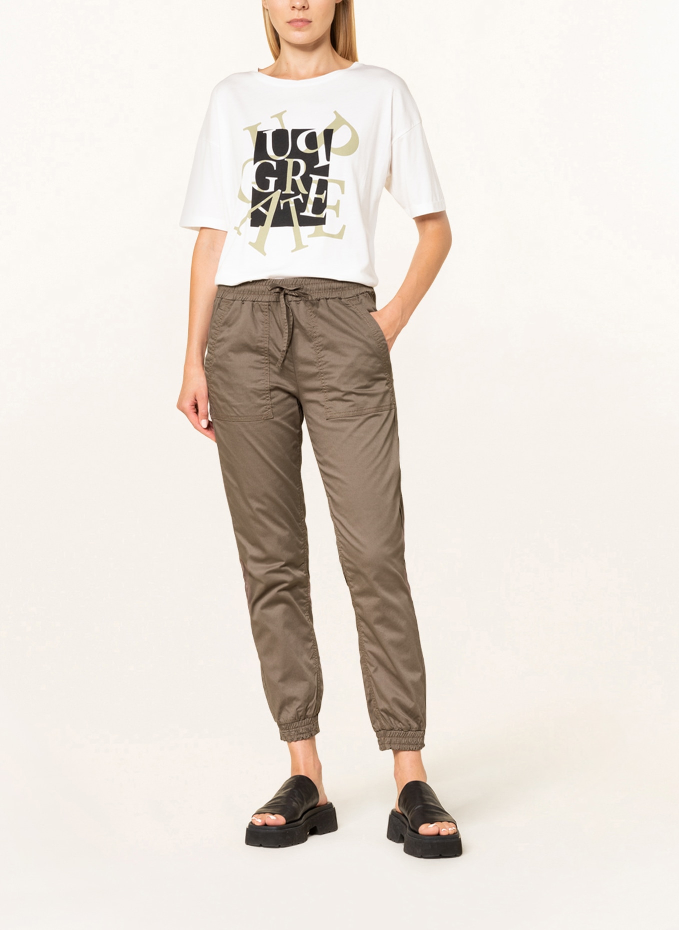 CARTOON Trousers in jogger style , Color: BROWN (Image 2)